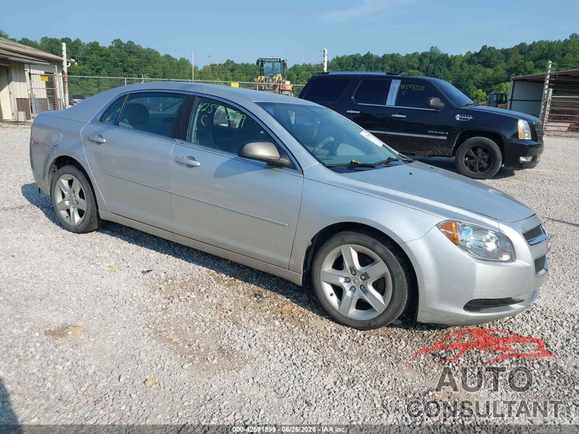 CHEVROLET MALIBU 2011 - 1G1ZA5E1XBF172399