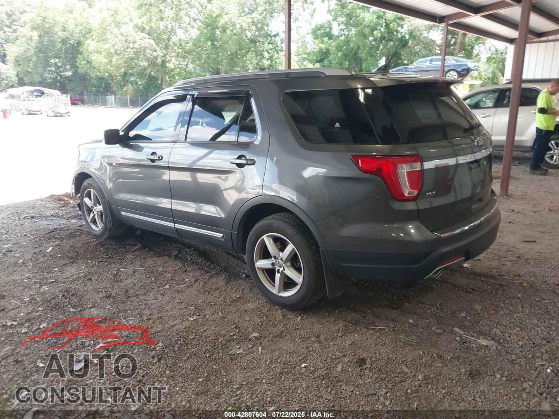 FORD EXPLORER 2018 - 1FM5K7D86JGB38798