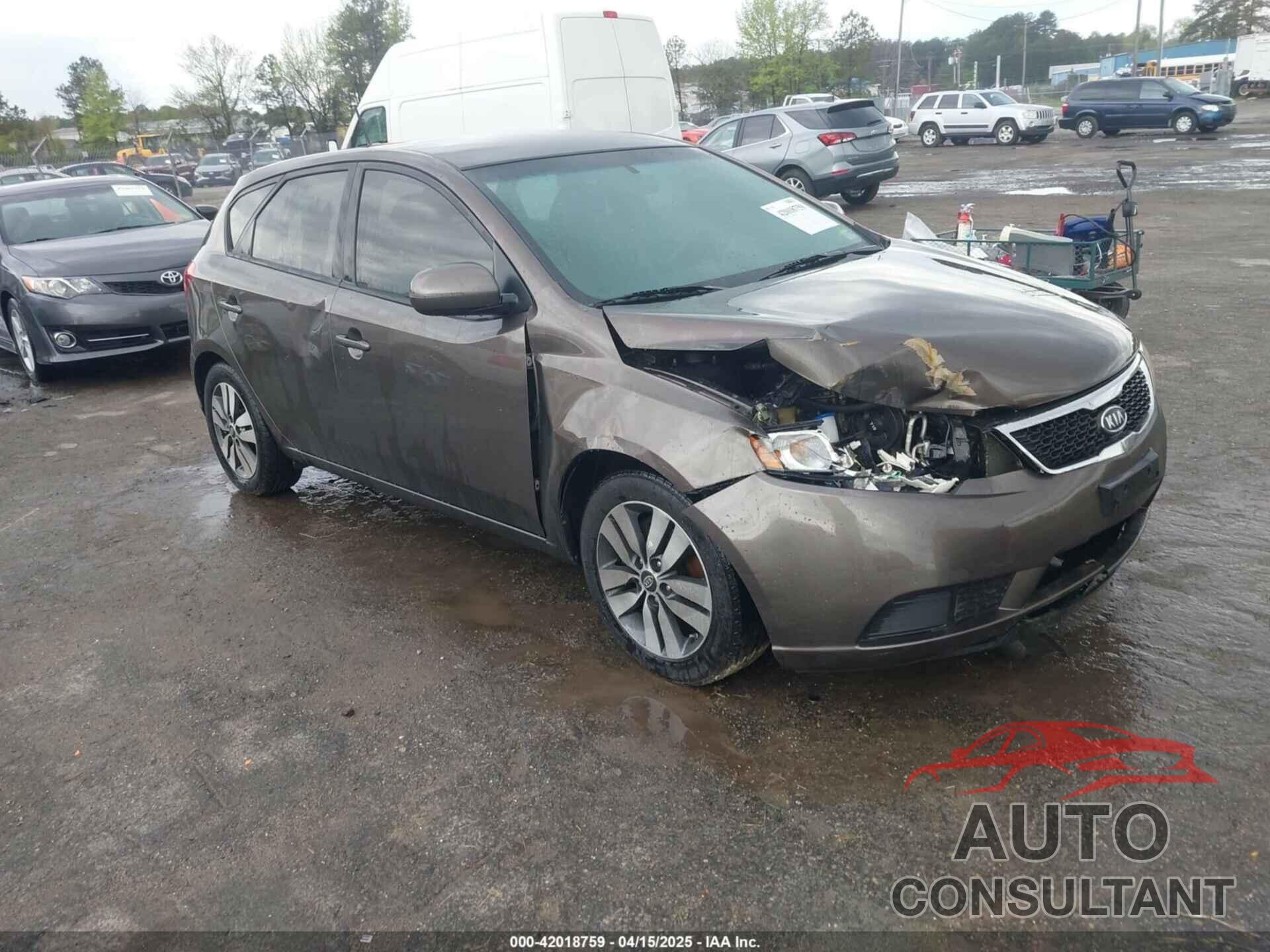 KIA FORTE 2013 - KNAFU5A23D5745942