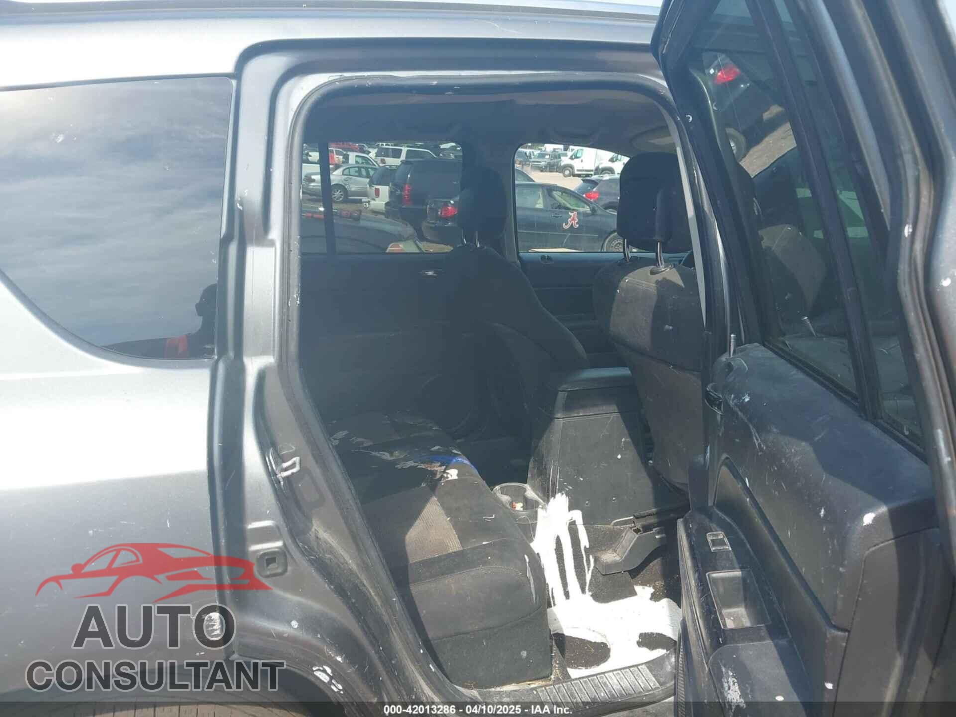 JEEP COMPASS 2011 - 1J4NT1FB4BD260158