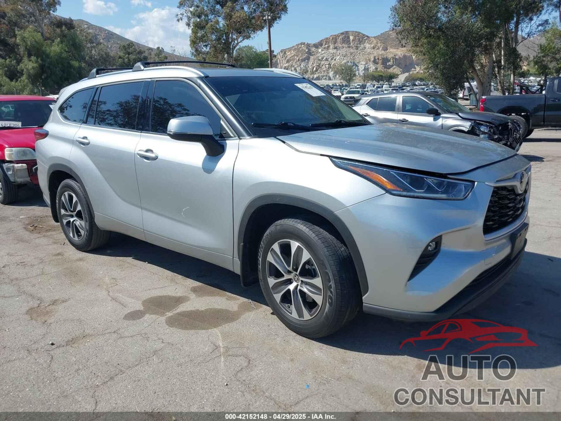 TOYOTA HIGHLANDER 2021 - 5TDGZRAH2MS533628