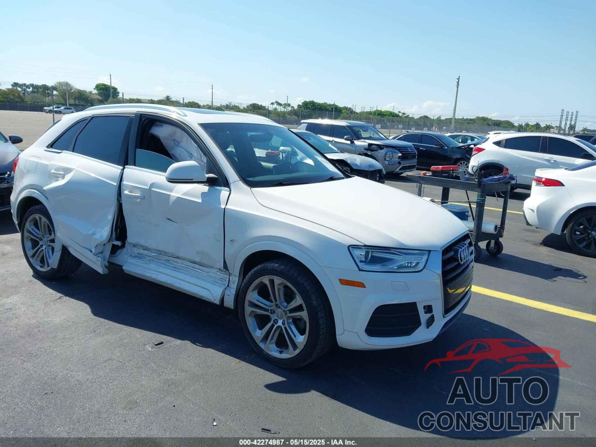 AUDI Q3 2016 - WA1BFCFS0GR014028