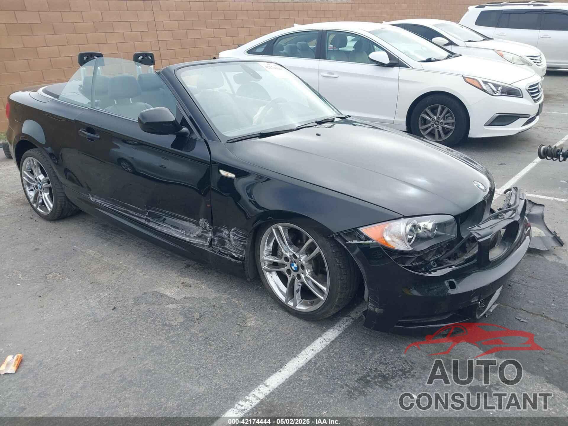 BMW 135I 2011 - WBAUN7C51BVM24213