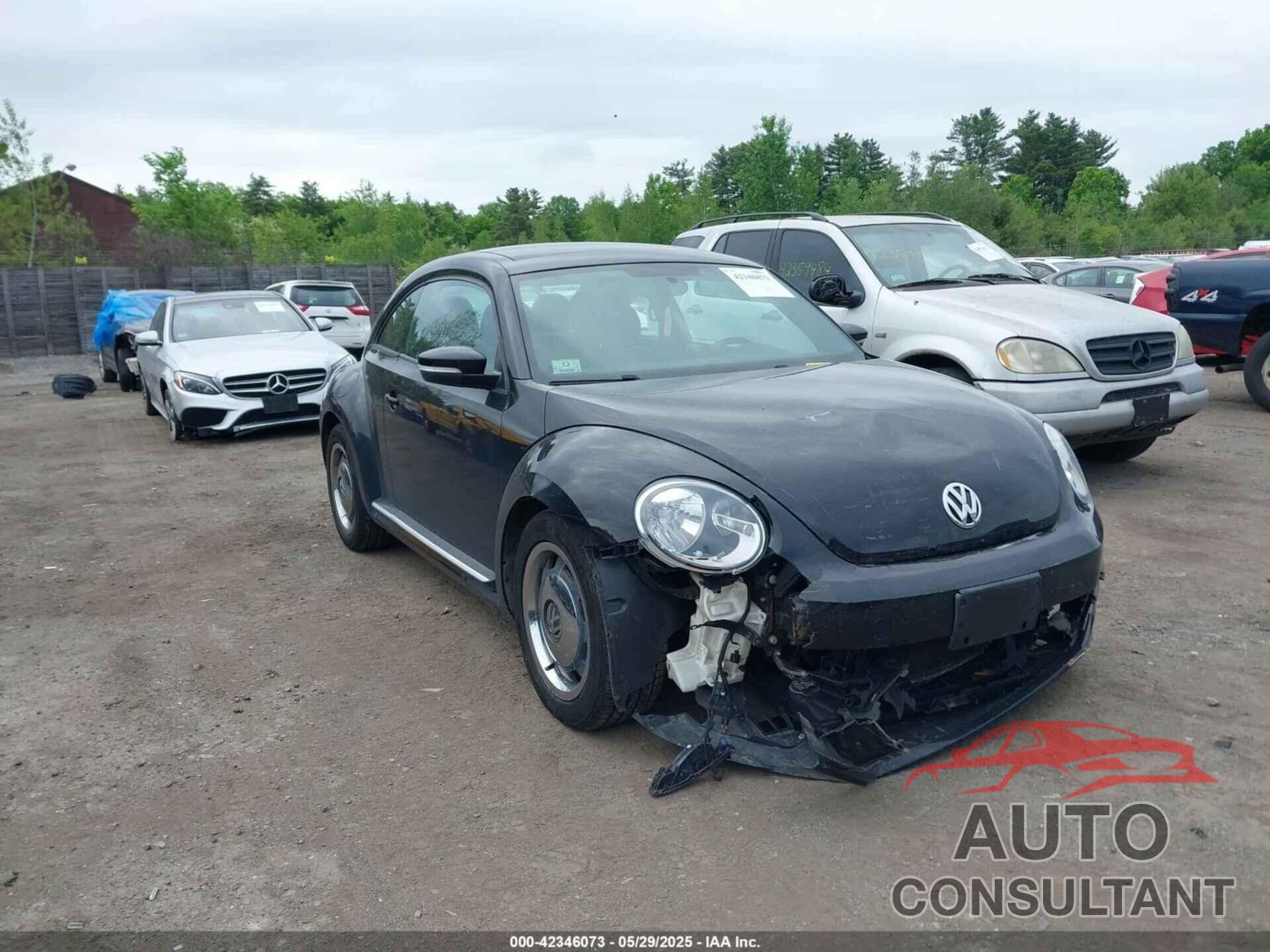 VOLKSWAGEN BEETLE 2012 - 3VWJP7AT6CM643145