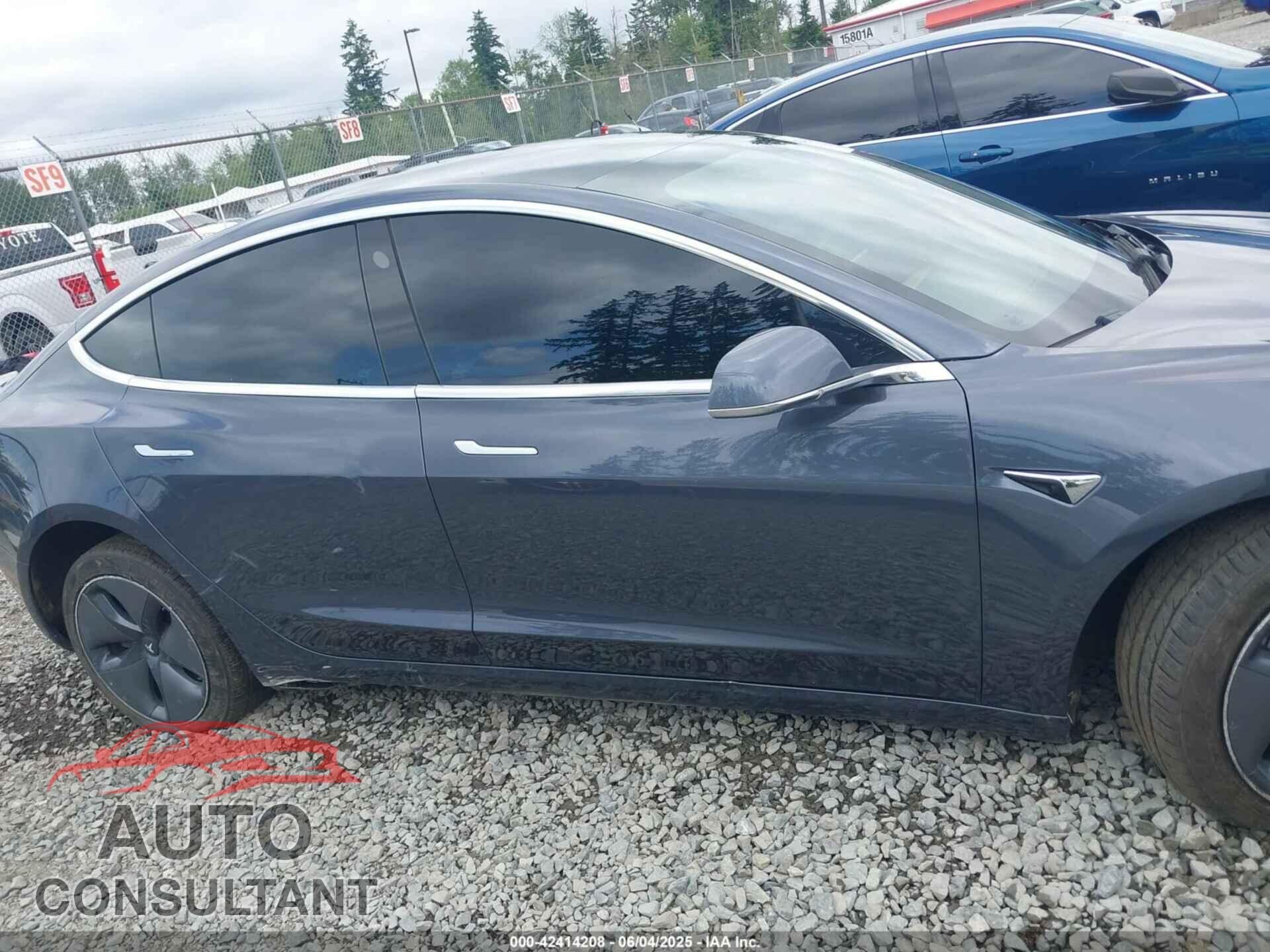 TESLA MODEL 3 2019 - 5YJ3E1EB7KF482310