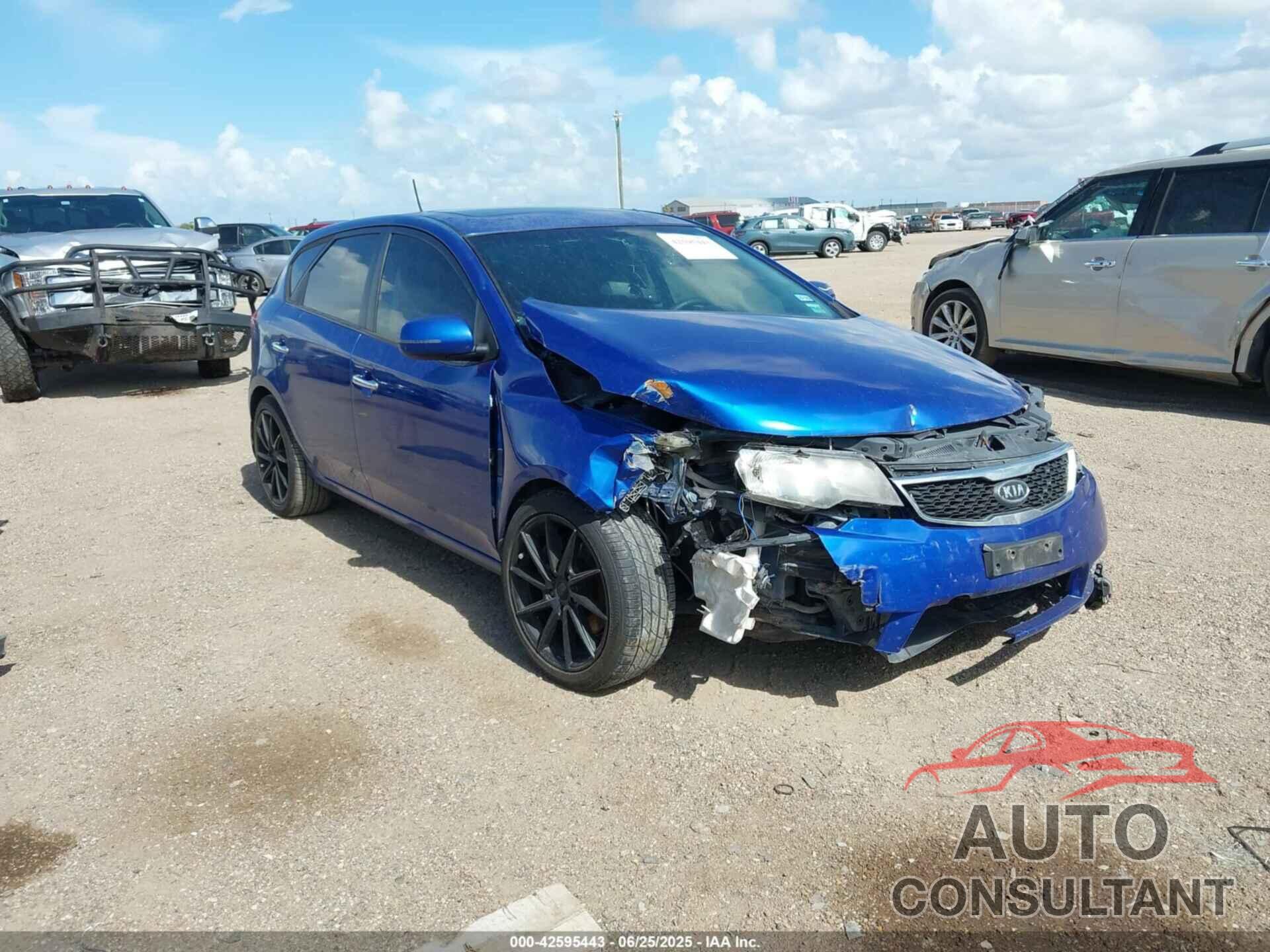 KIA FORTE 2012 - KNAFW5A39C5480185