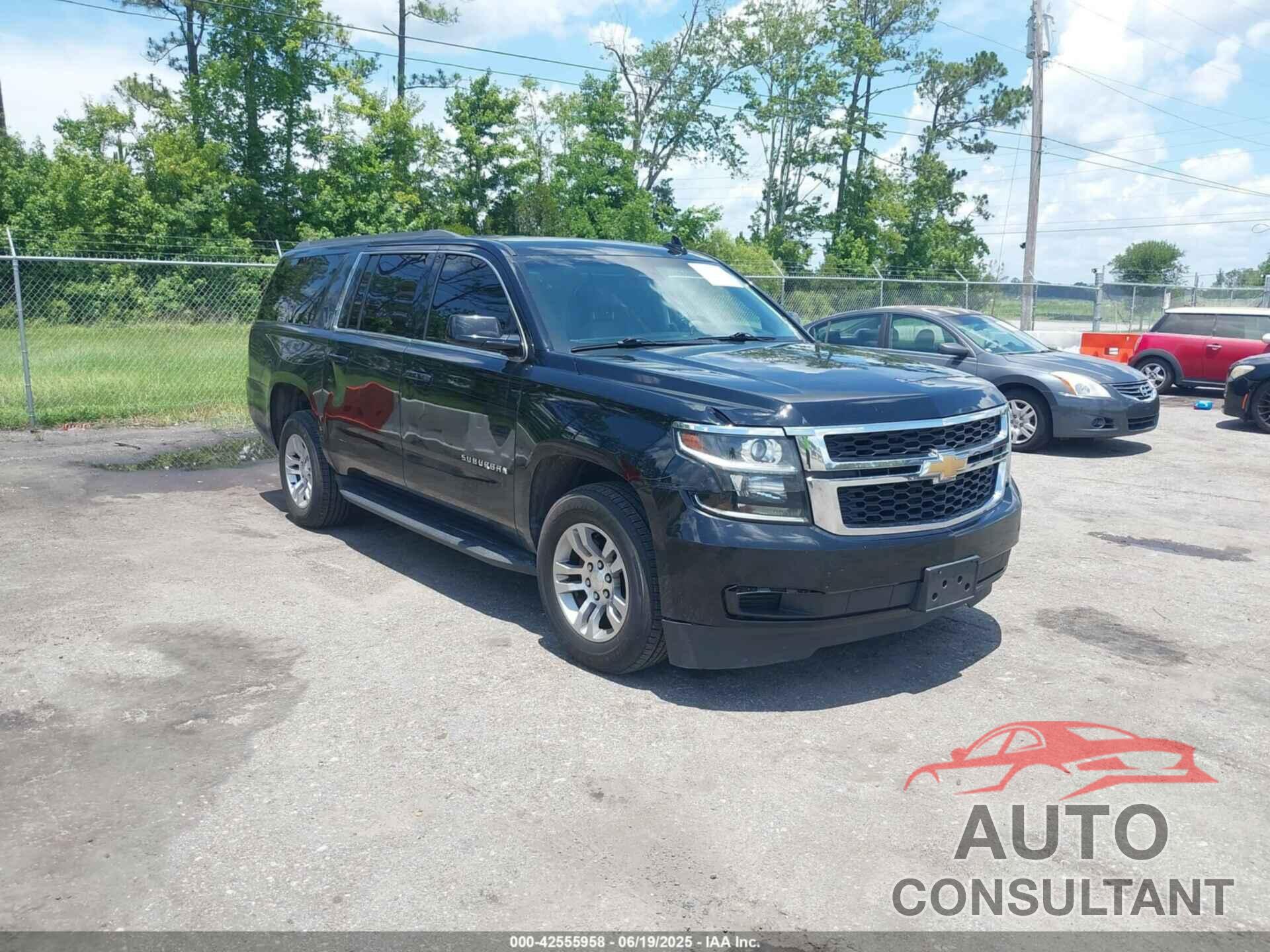 CHEVROLET SUBURBAN 2019 - 1GNSCHKC5KR192172