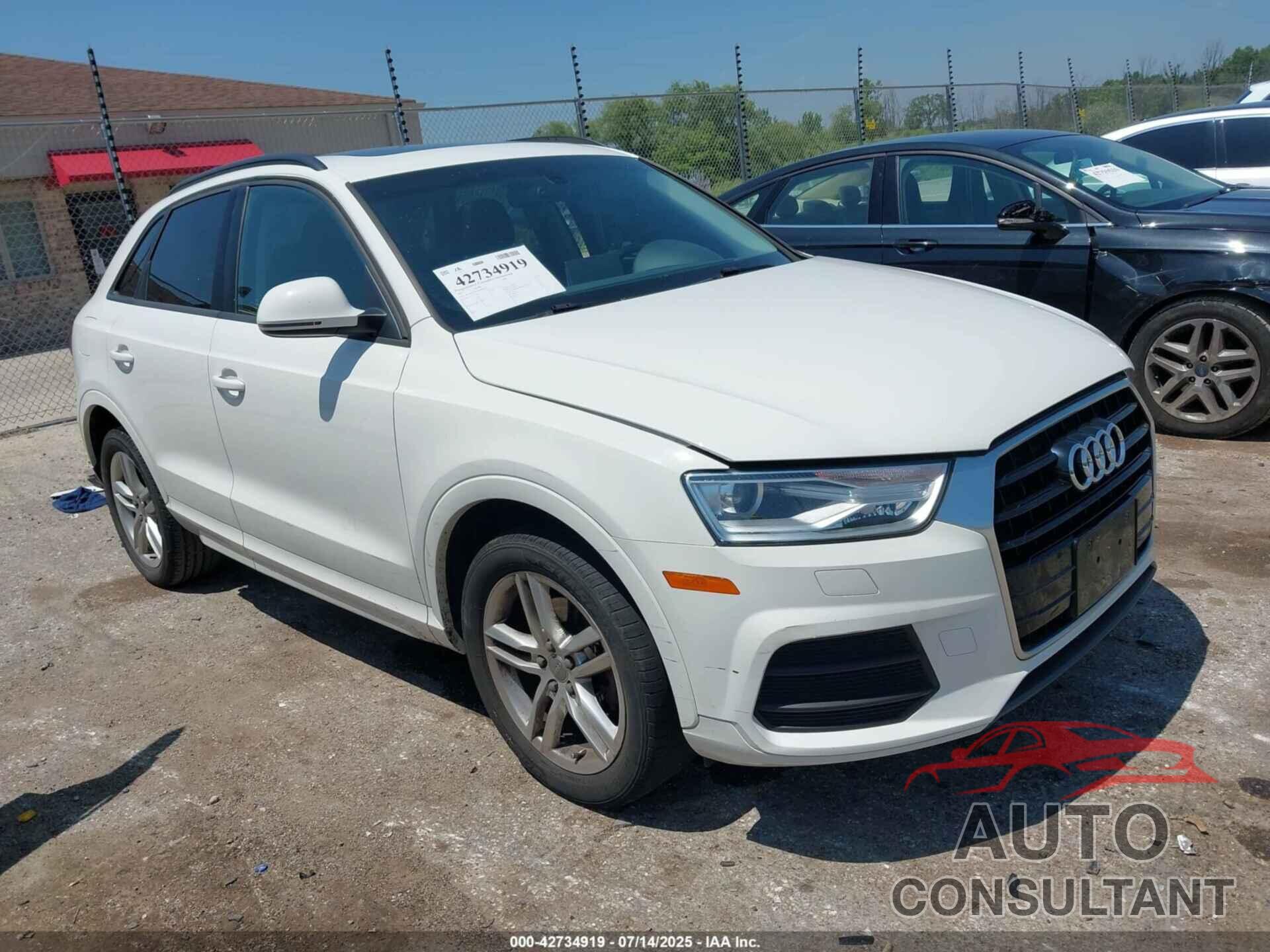 AUDI Q3 2017 - WA1BCCFS7HR009192