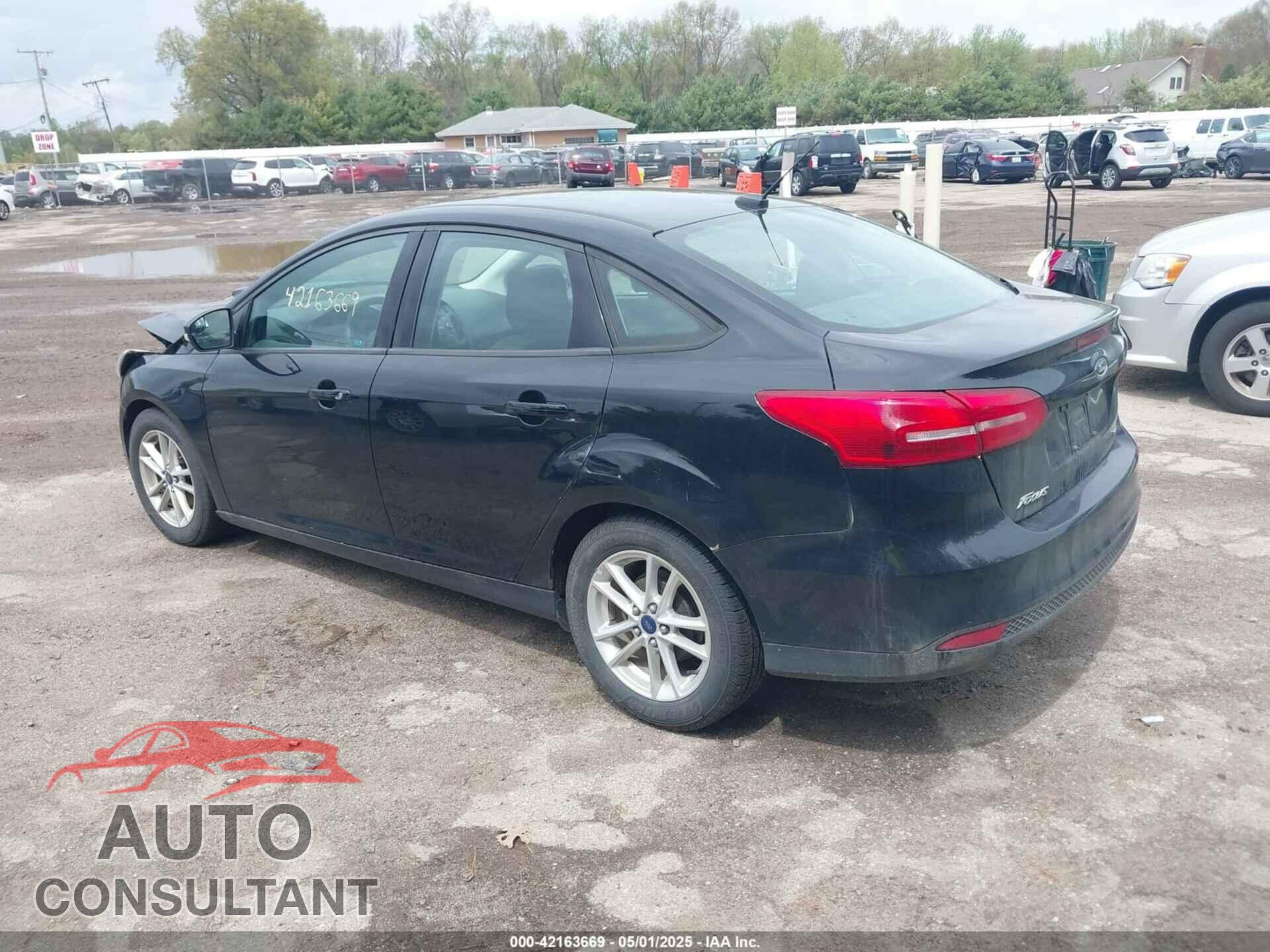 FORD FOCUS 2017 - 1FADP3F25HL239809