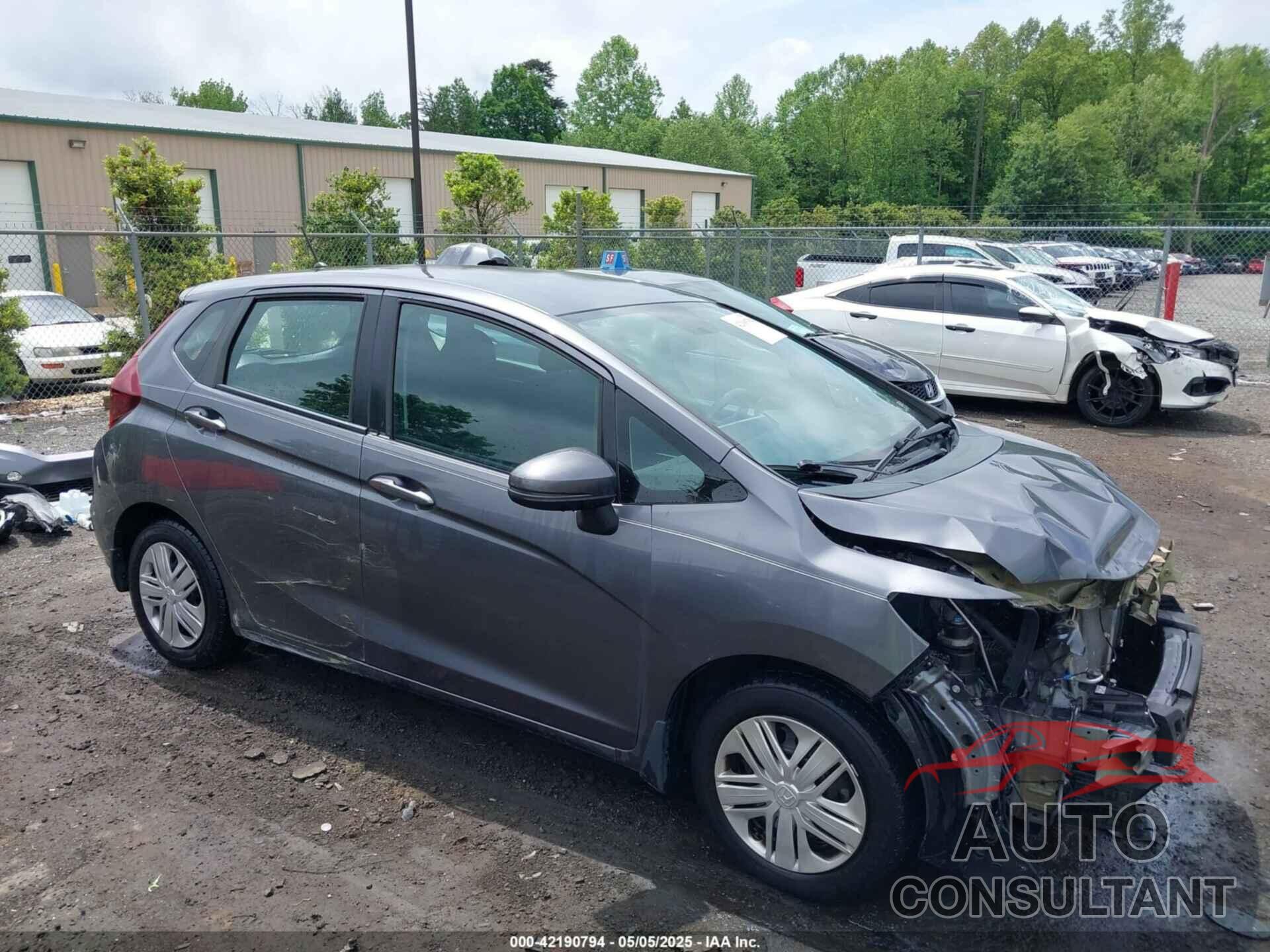 HONDA FIT 2019 - 3HGGK5H42KM748117