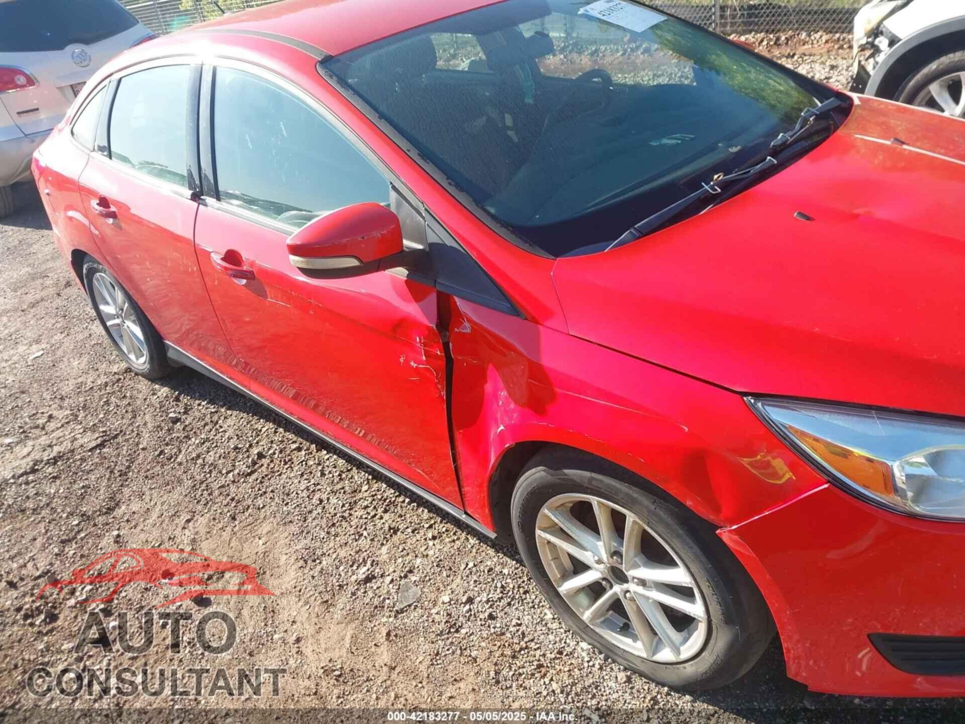 FORD FOCUS 2015 - 1FADP3F26FL271200