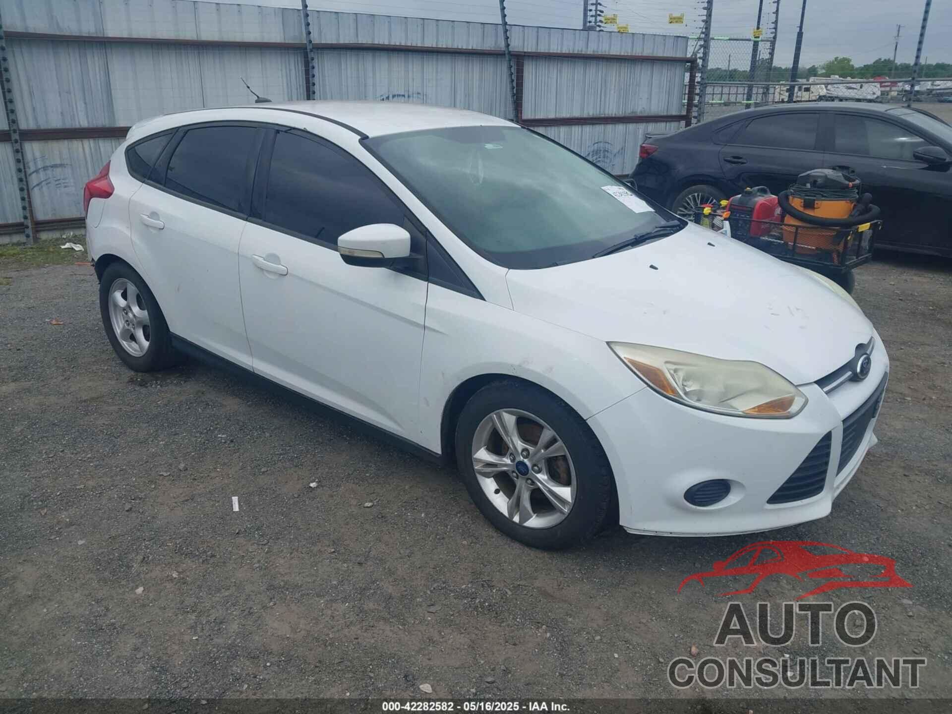 FORD FOCUS 2014 - 1FADP3K29EL233545