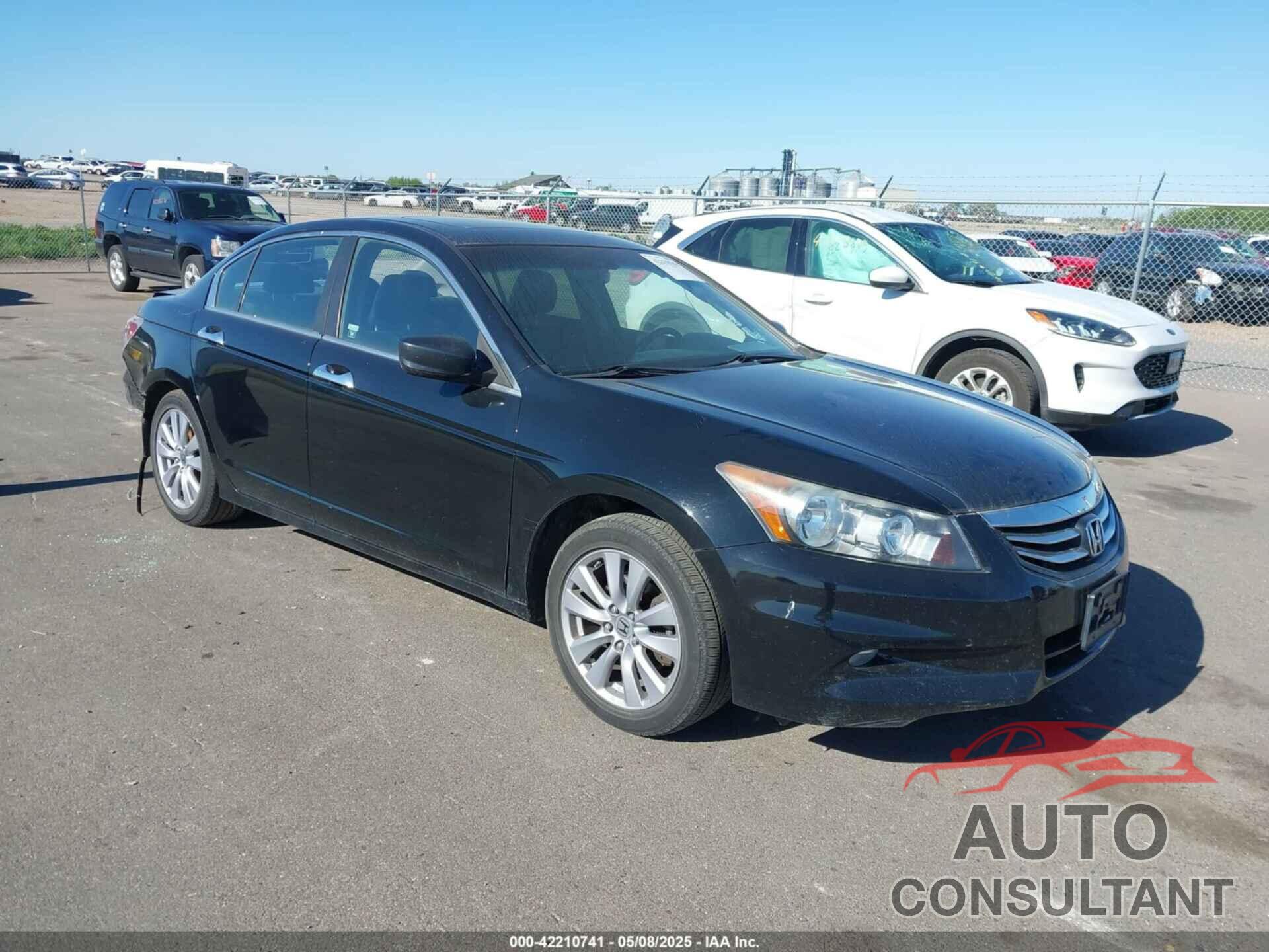 HONDA ACCORD 2011 - 1HGCP3F82BA002421