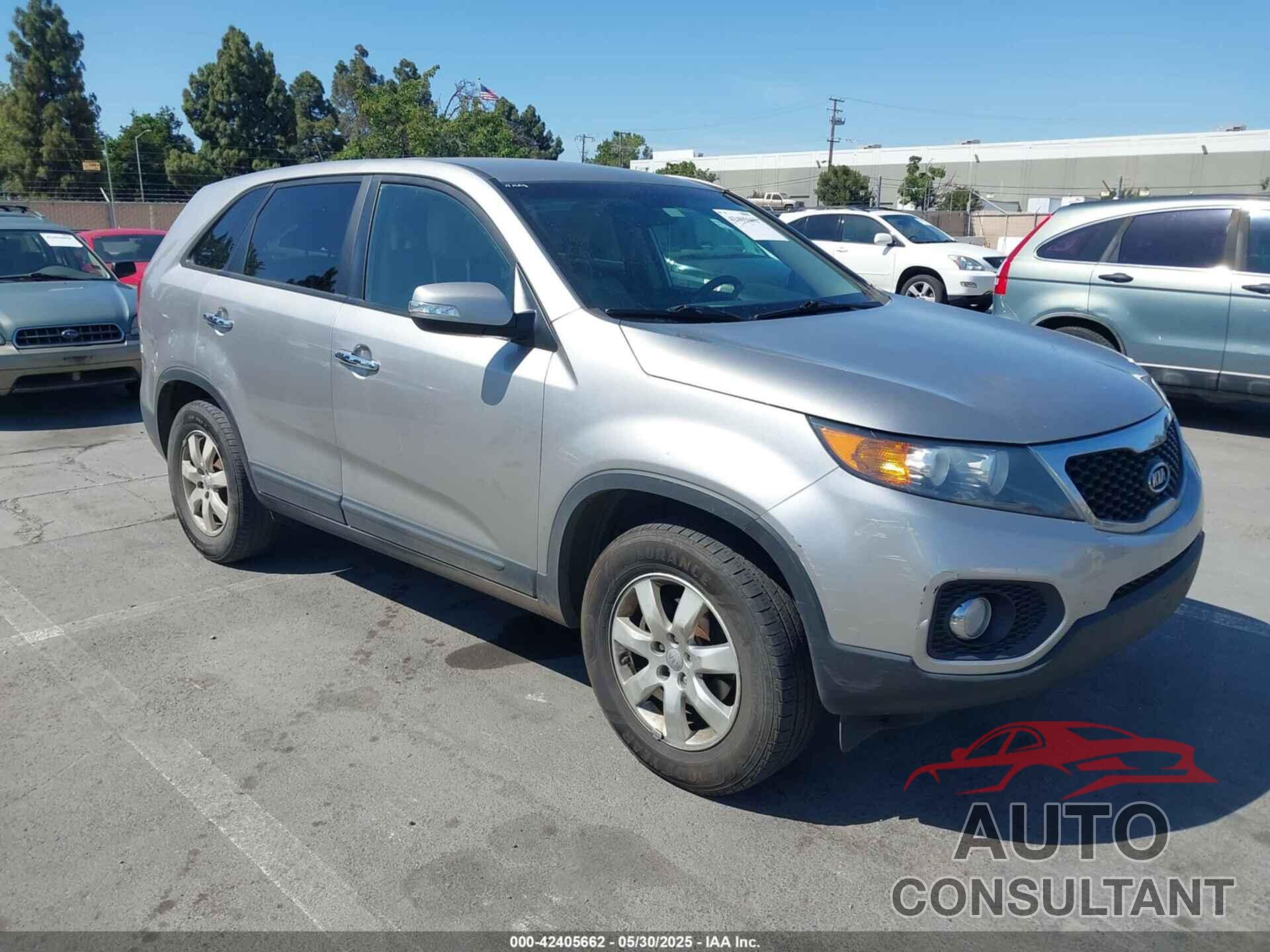 KIA SORENTO 2013 - 5XYKT4A19DG418331