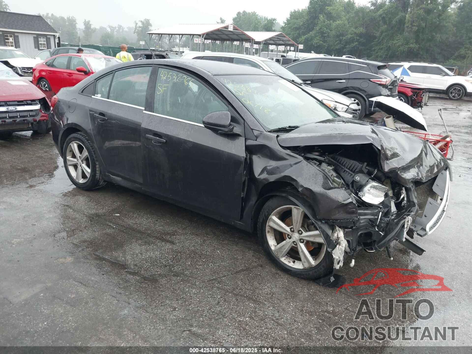 CHEVROLET CRUZE 2014 - 1G1PE5SB0E7337156