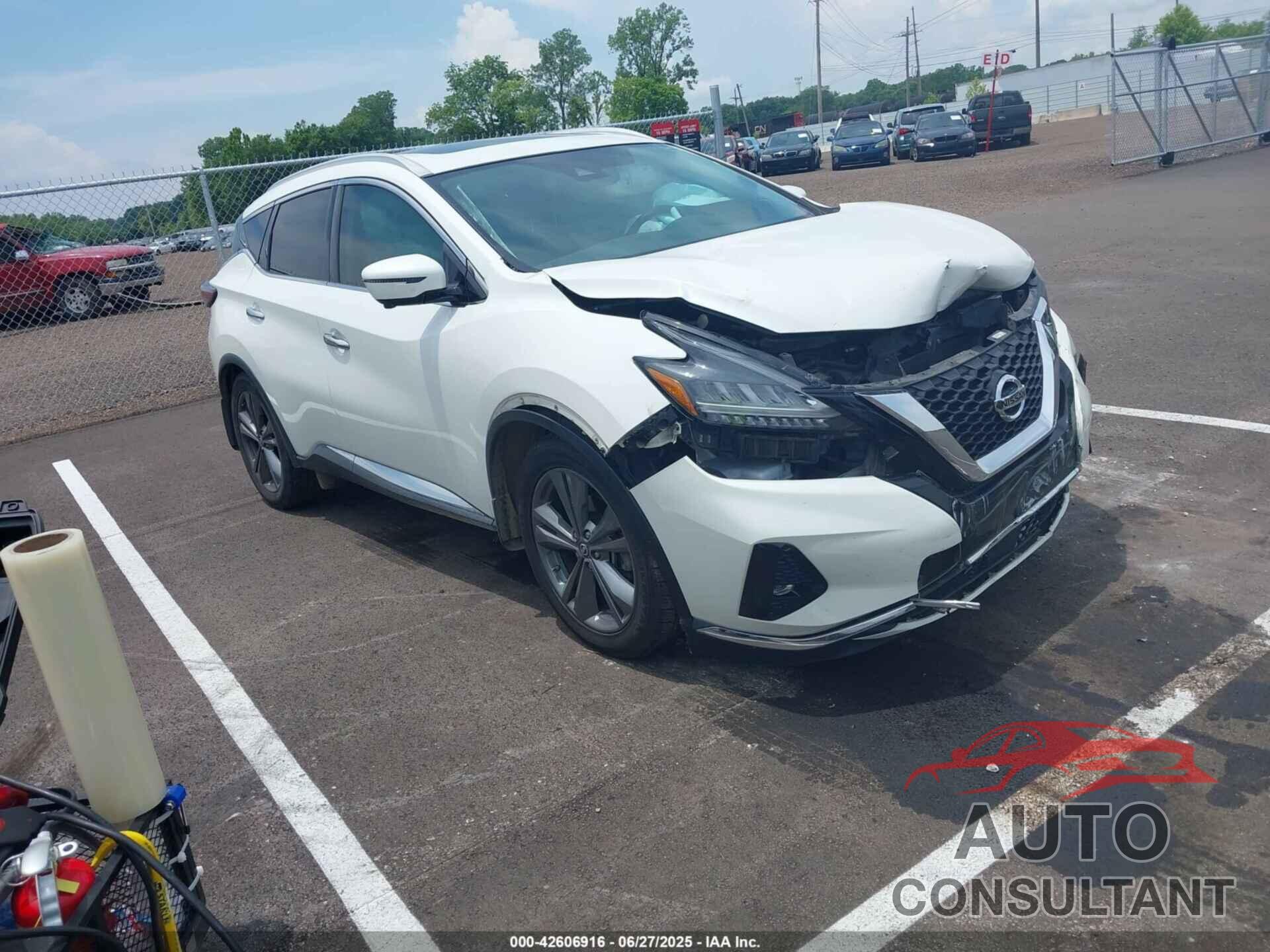 NISSAN MURANO 2019 - 5N1AZ2MJ5KN106745
