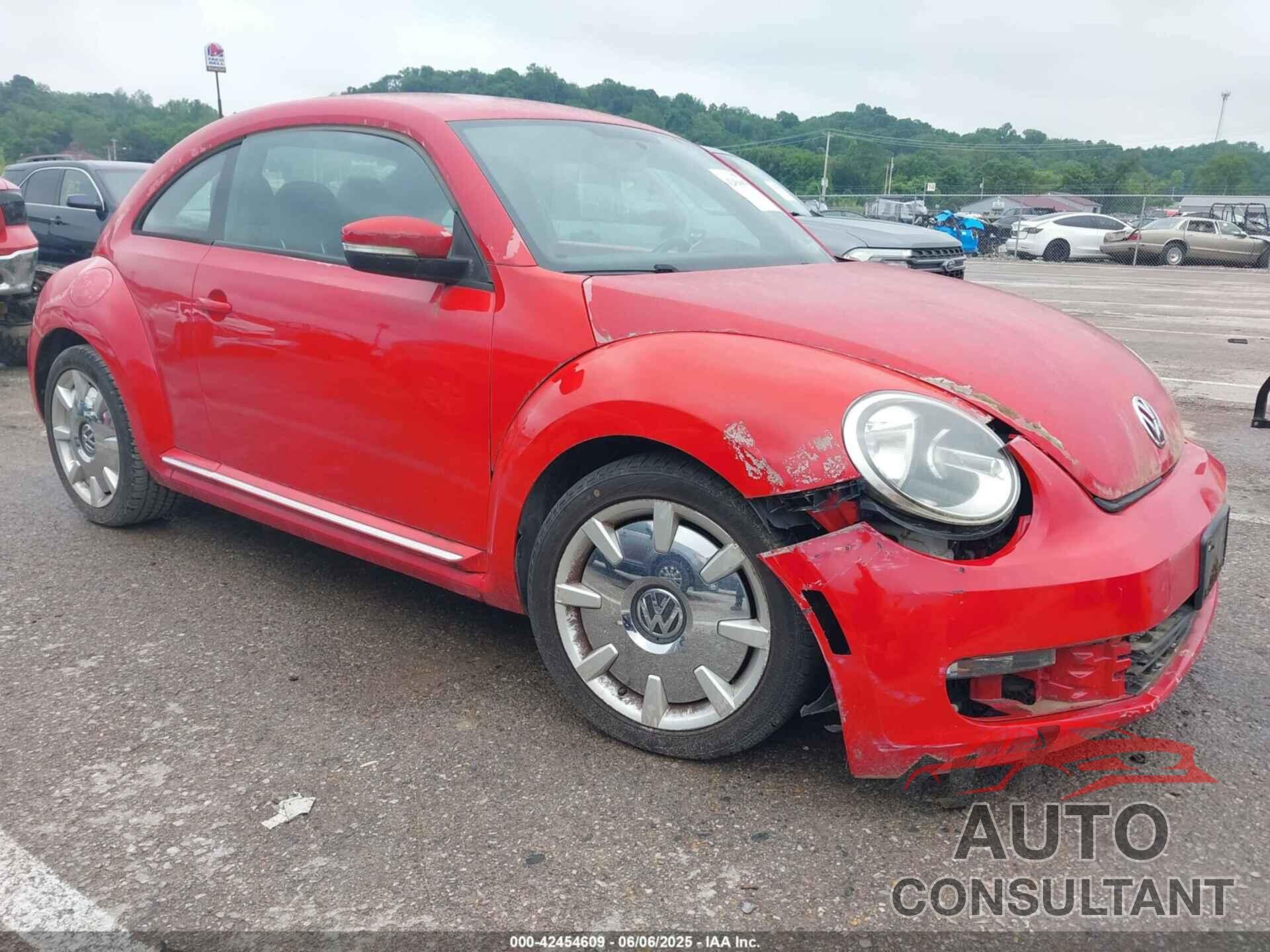 VOLKSWAGEN BEETLE 2012 - 3VWJP7AT2CM602317