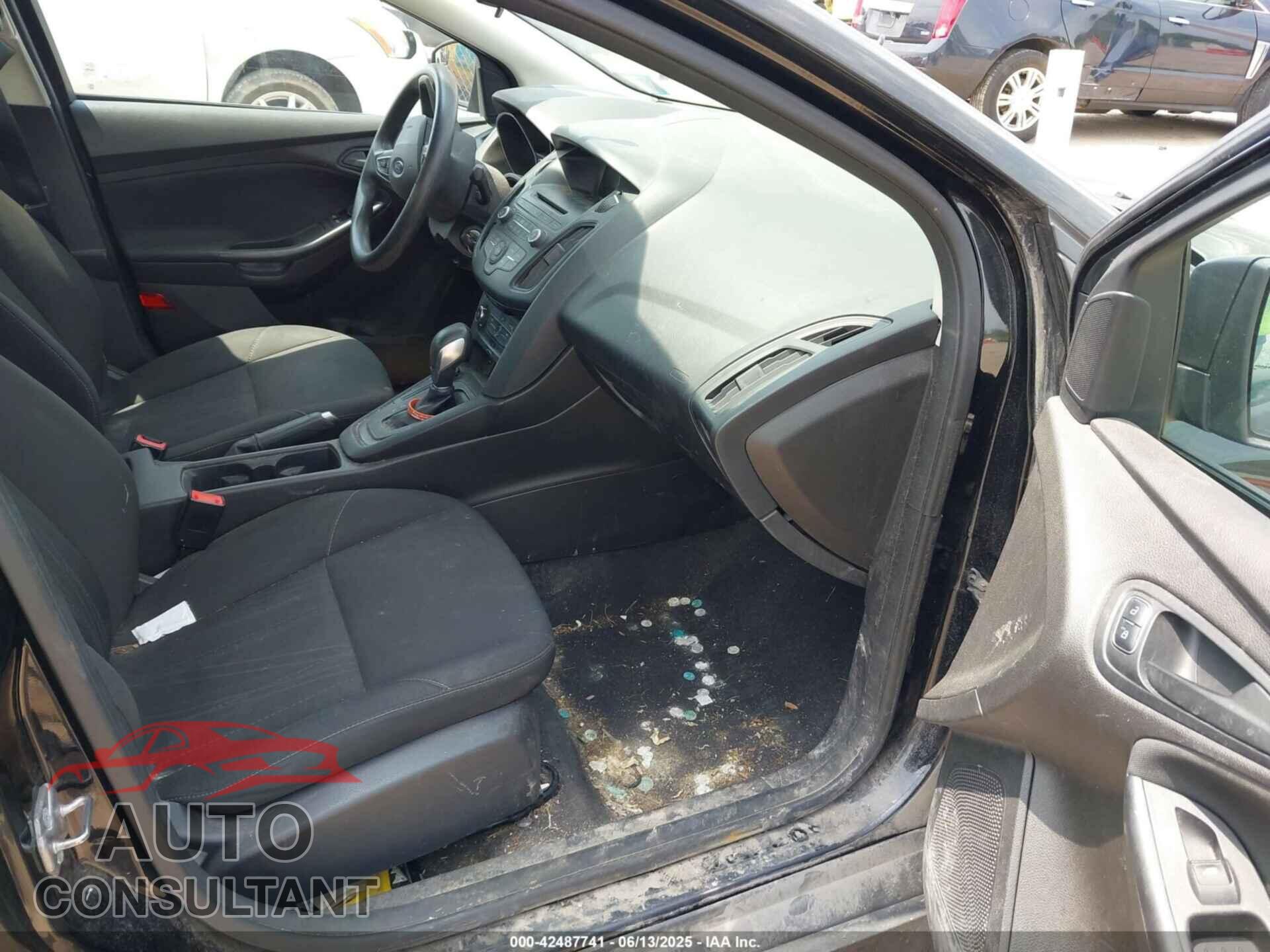 FORD FOCUS 2016 - 1FADP3E23GL228033