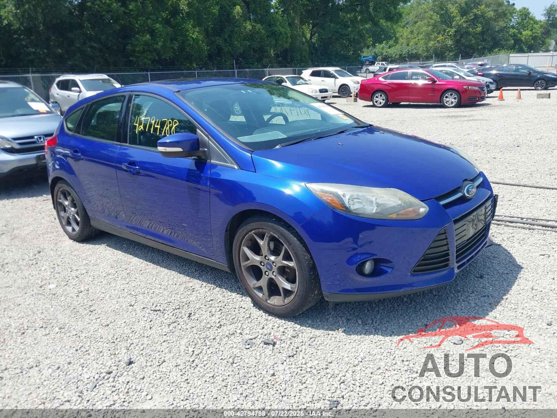 FORD FOCUS 2014 - 1FADP3K28EL314147