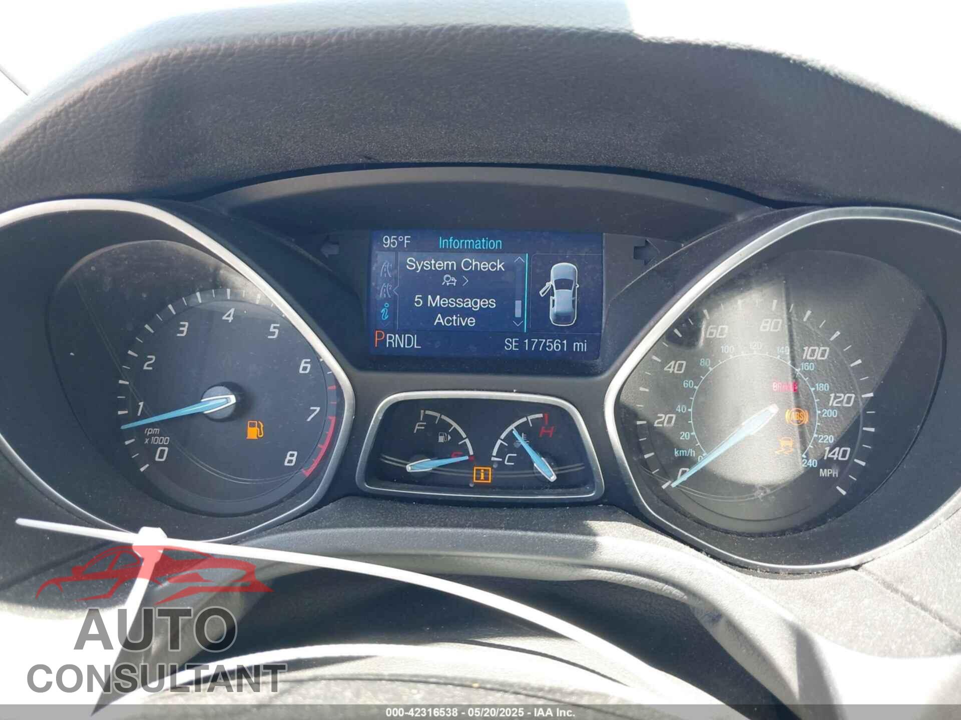 FORD FOCUS 2014 - 1FADP3K26EL199239