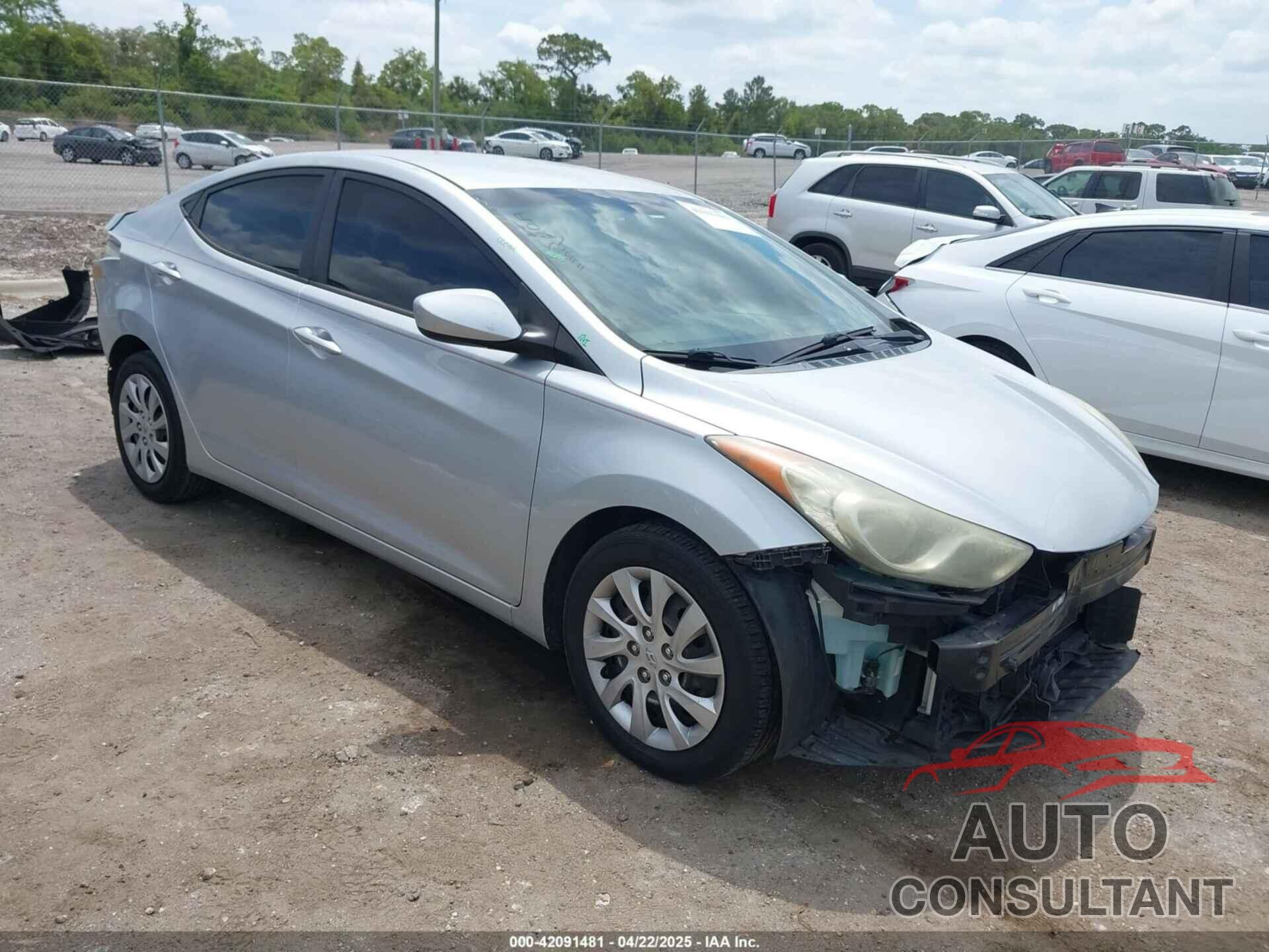HYUNDAI ELANTRA 2013 - 5NPDH4AE7DH160123