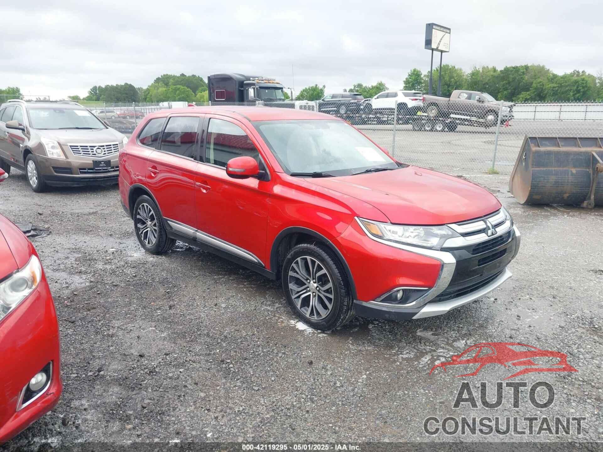 MITSUBISHI OUTLANDER 2018 - JA4AD3A34JZ037255