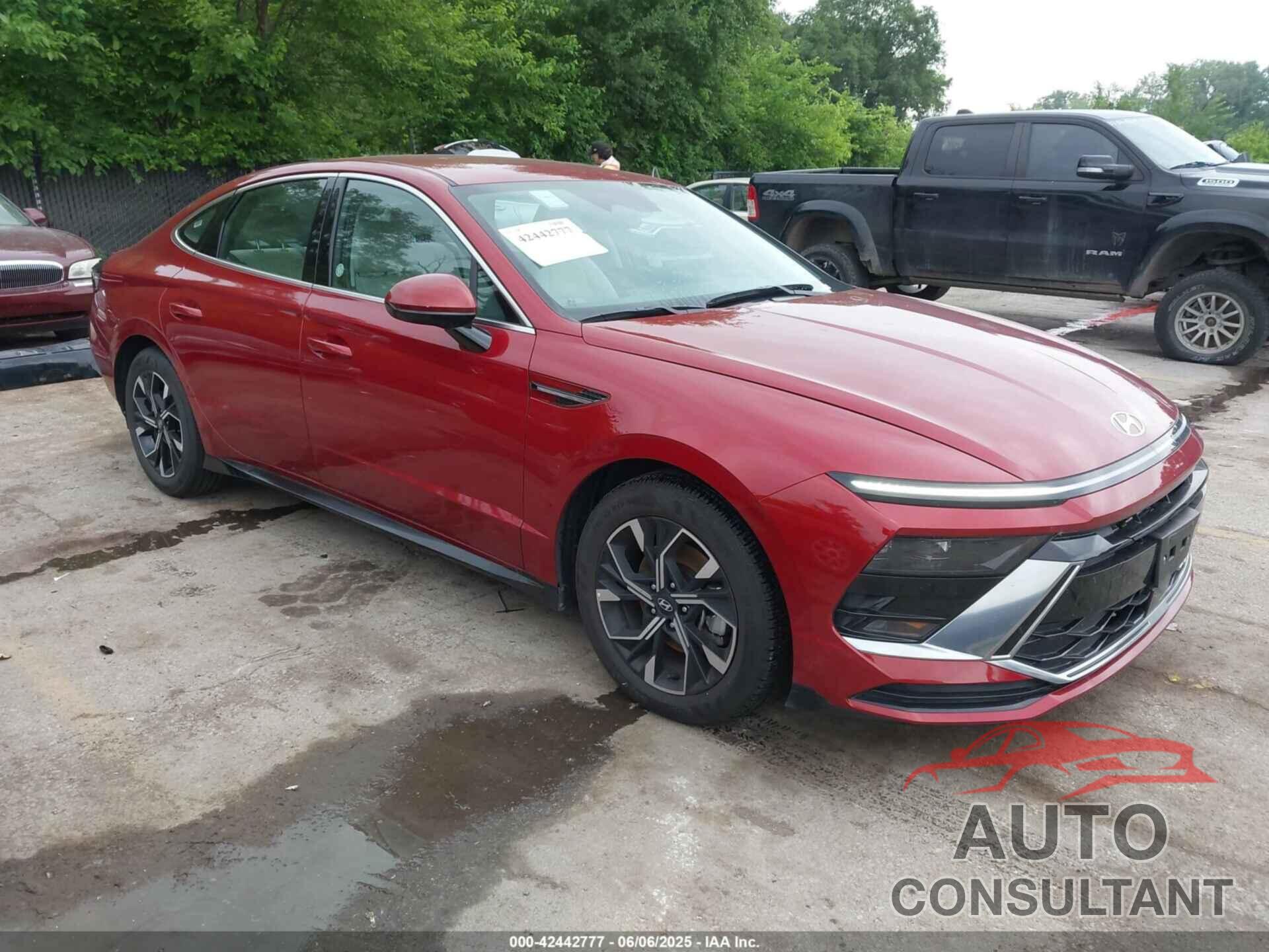 HYUNDAI SONATA 2025 - KMHL64JA9SA471728