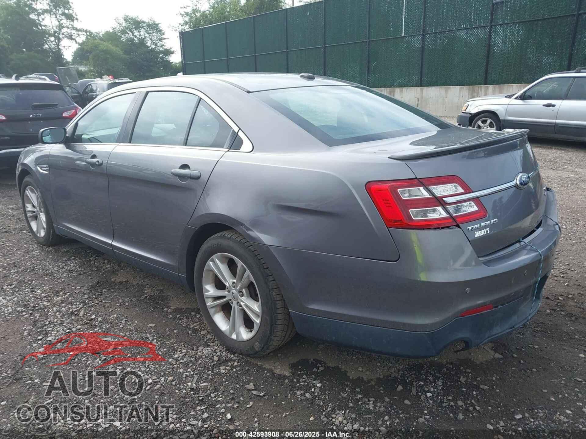 FORD TAURUS 2013 - 1FAHP2E85DG192530