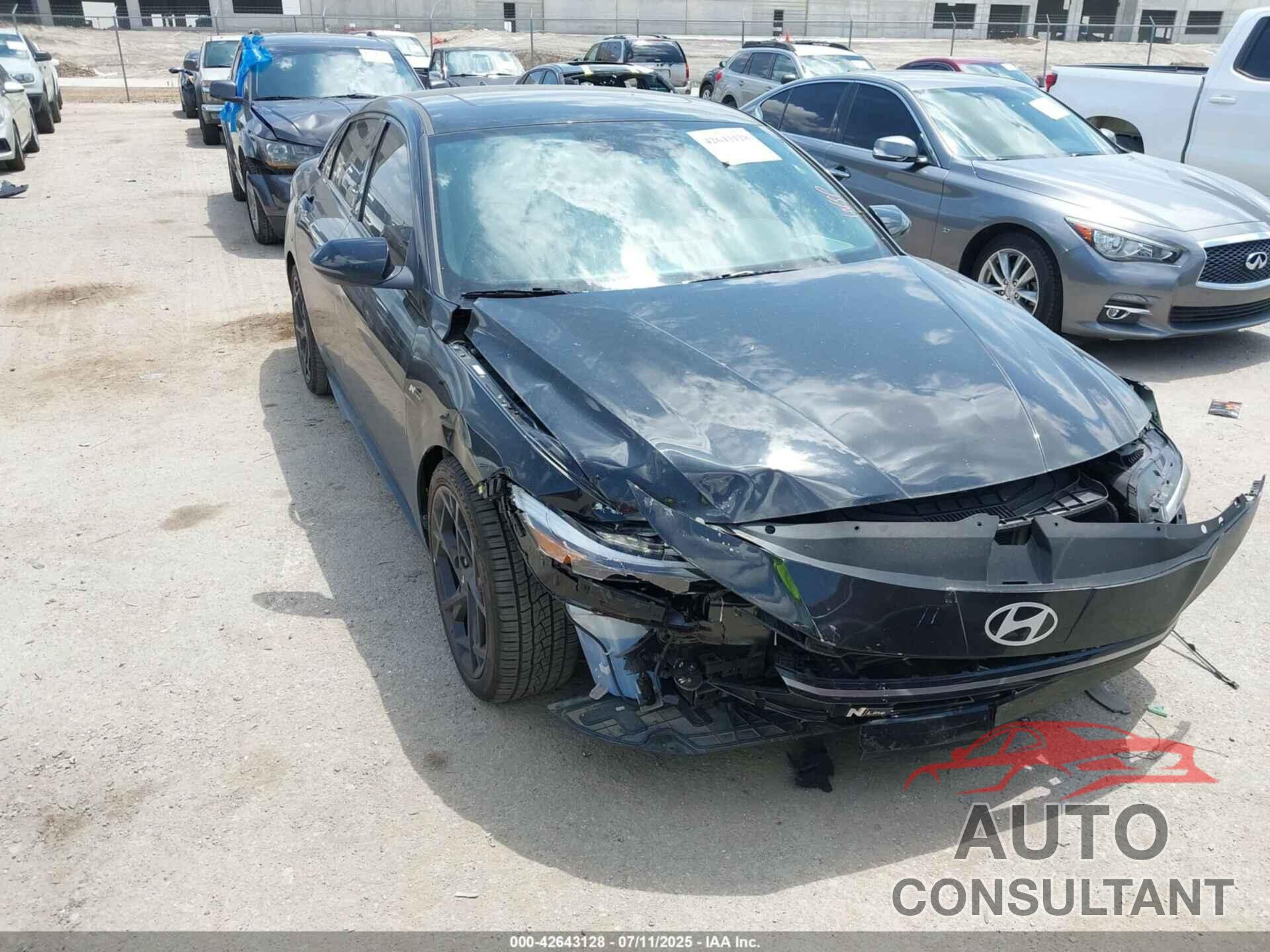 HYUNDAI ELANTRA 2025 - KMHLR4DF1SU870811