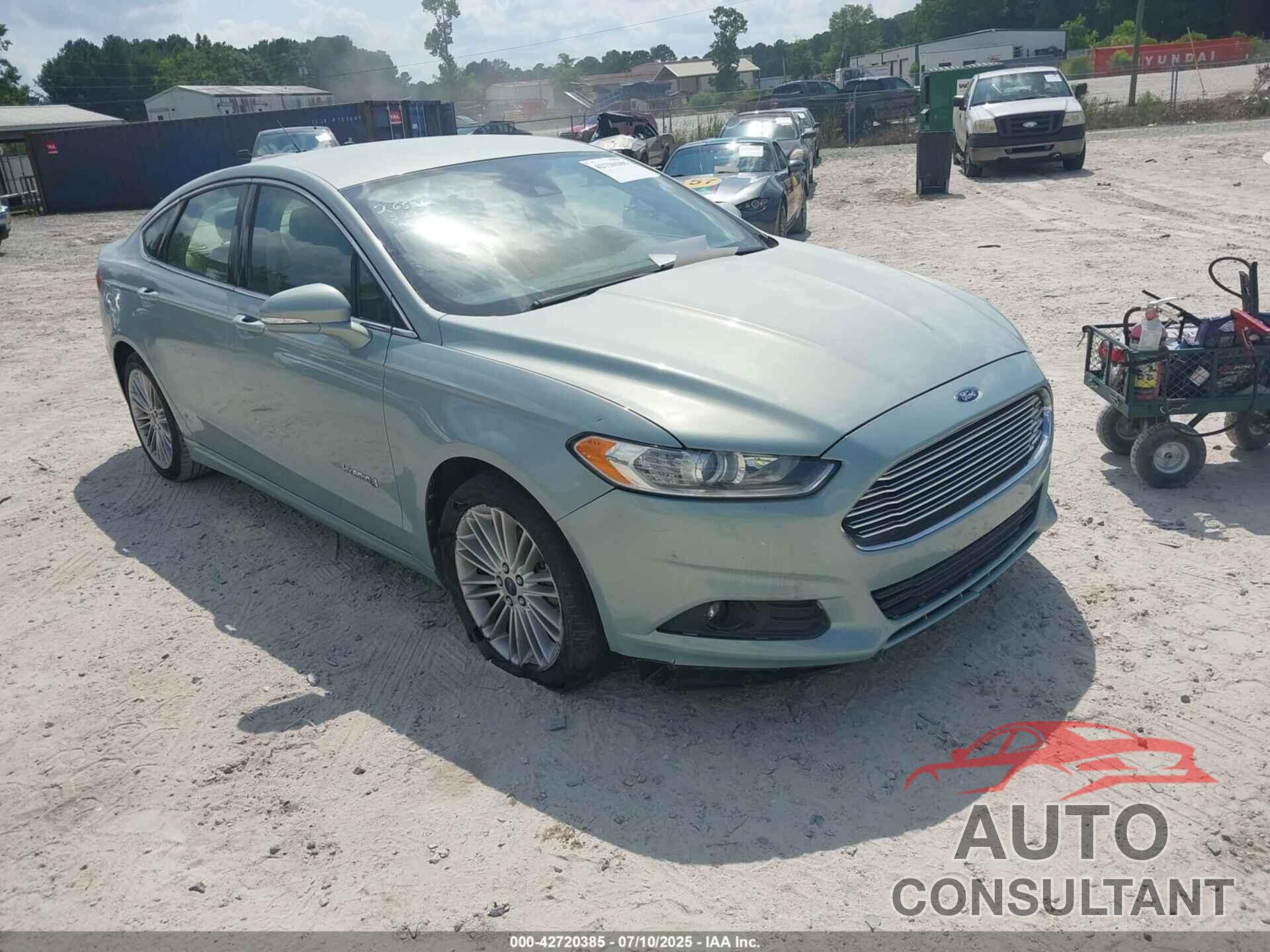 FORD FUSION HYBRID 2013 - 3FA6P0LU8DR265460