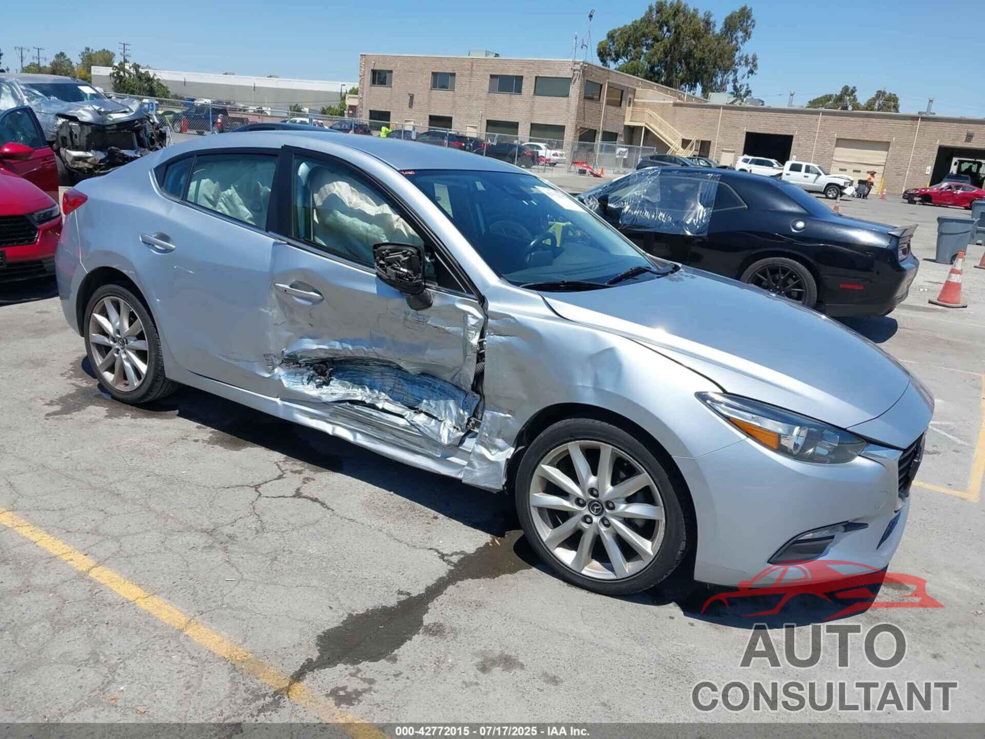 MAZDA MAZDA3 2017 - 3MZBN1V76HM119389