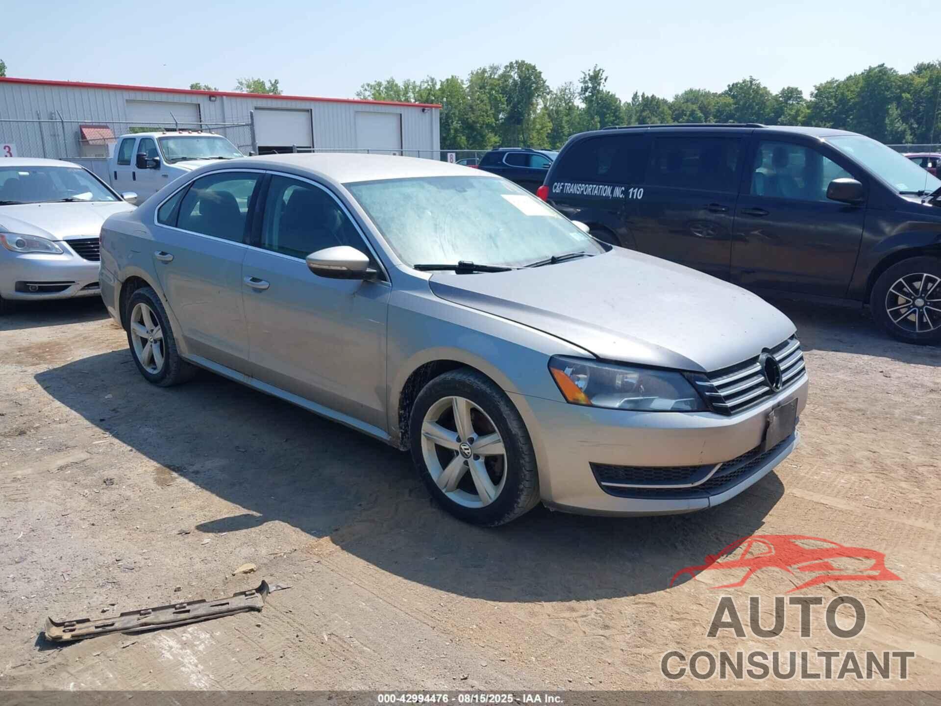 VOLKSWAGEN PASSAT 2012 - 1VWBP7A38CC029347