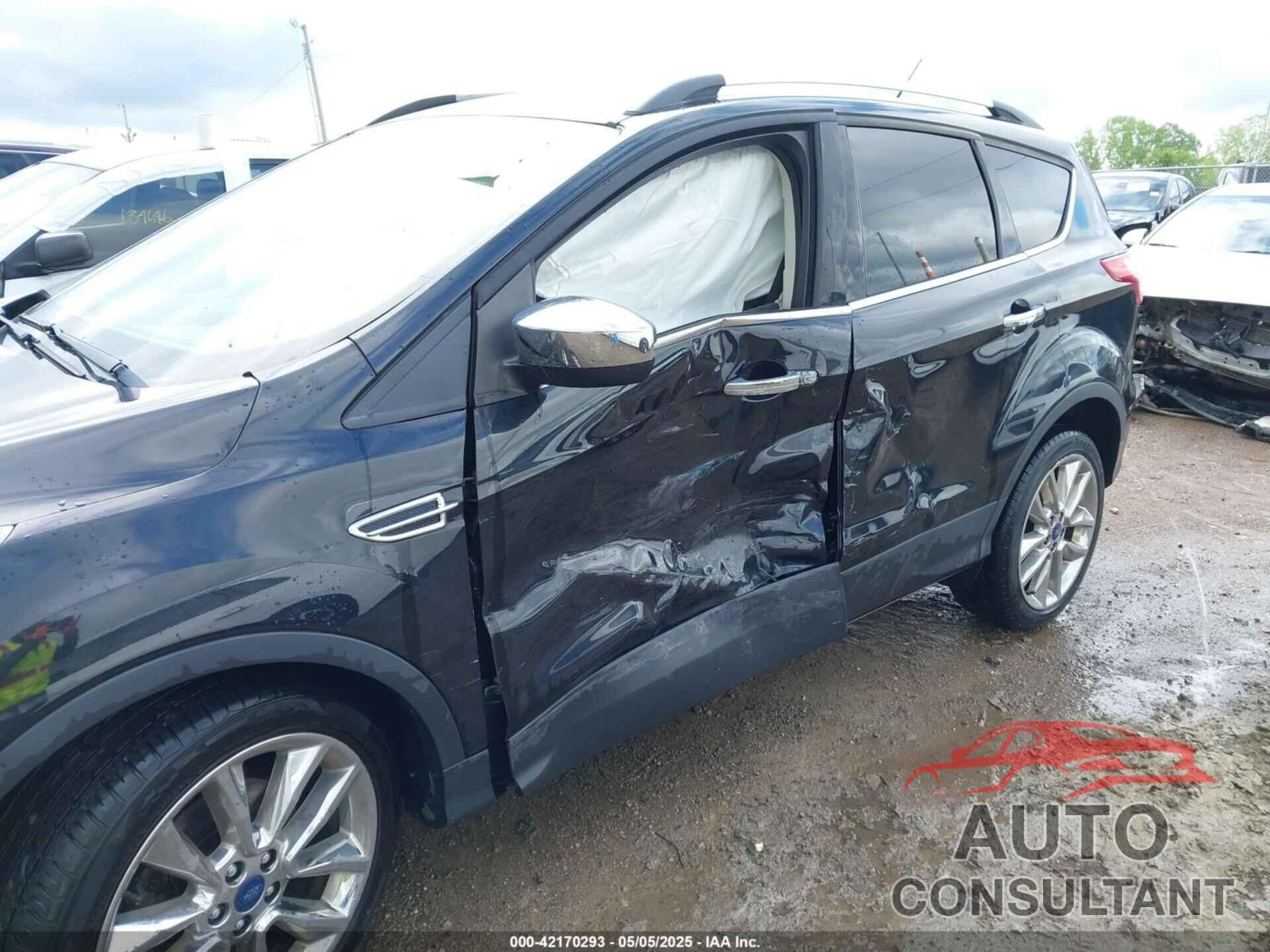 FORD ESCAPE 2015 - 1FMCU9GXXFUB23147