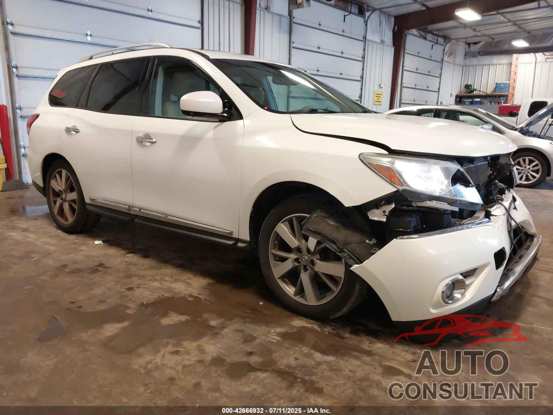 NISSAN PATHFINDER 2014 - 5N1AR2MM9EC647310