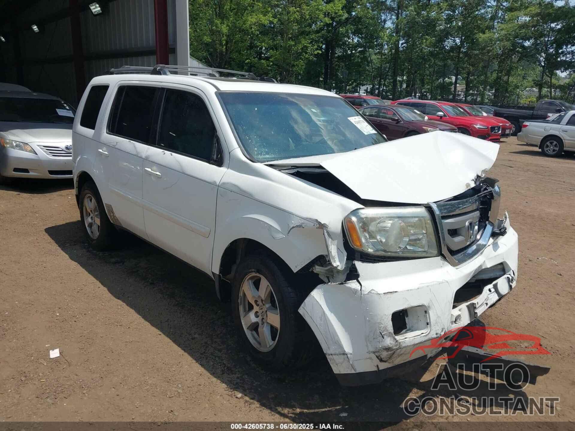HONDA PILOT 2011 - 5FNYF3H68BB040097