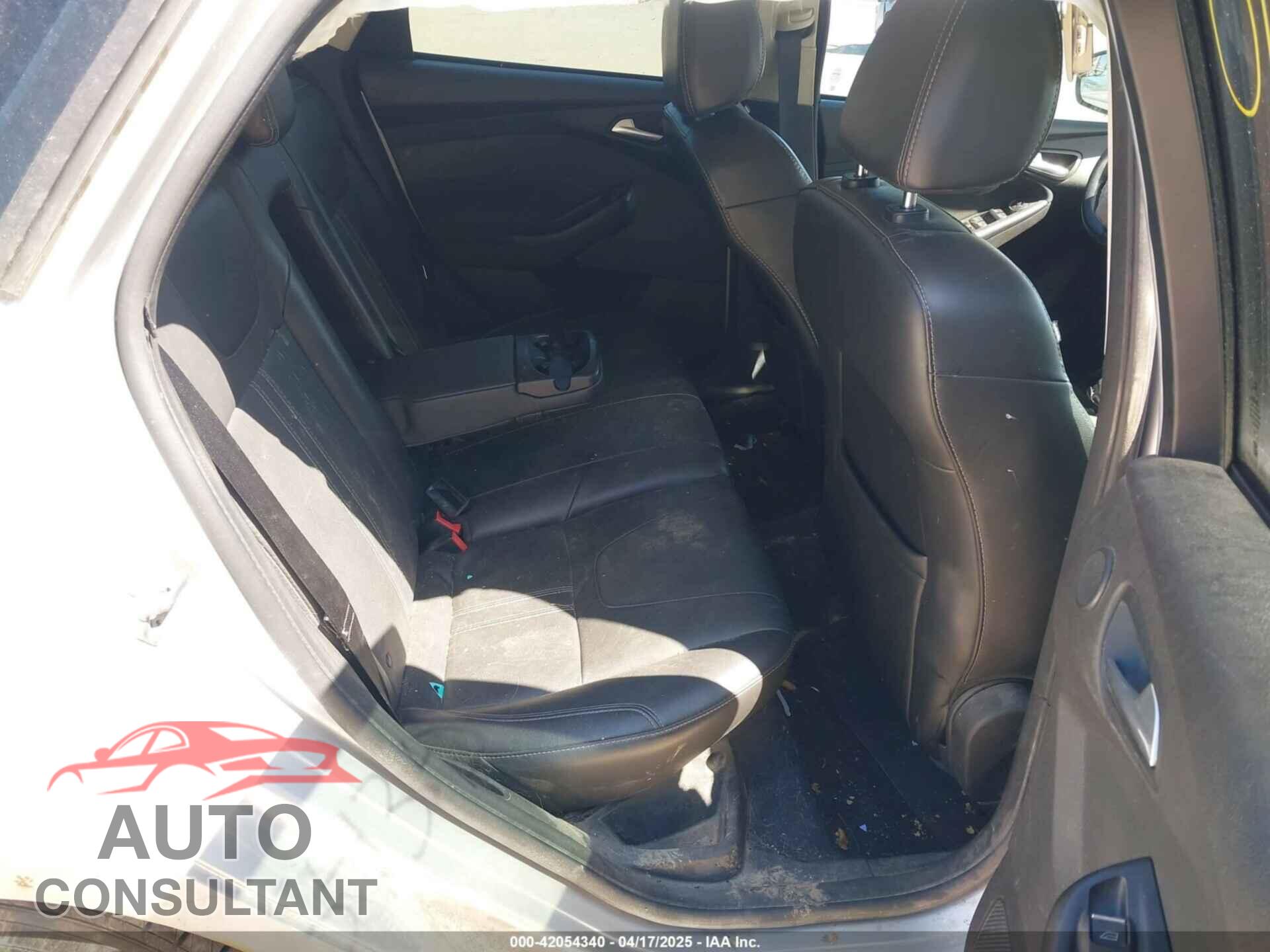 FORD FOCUS 2013 - 1FADP3J27DL338486