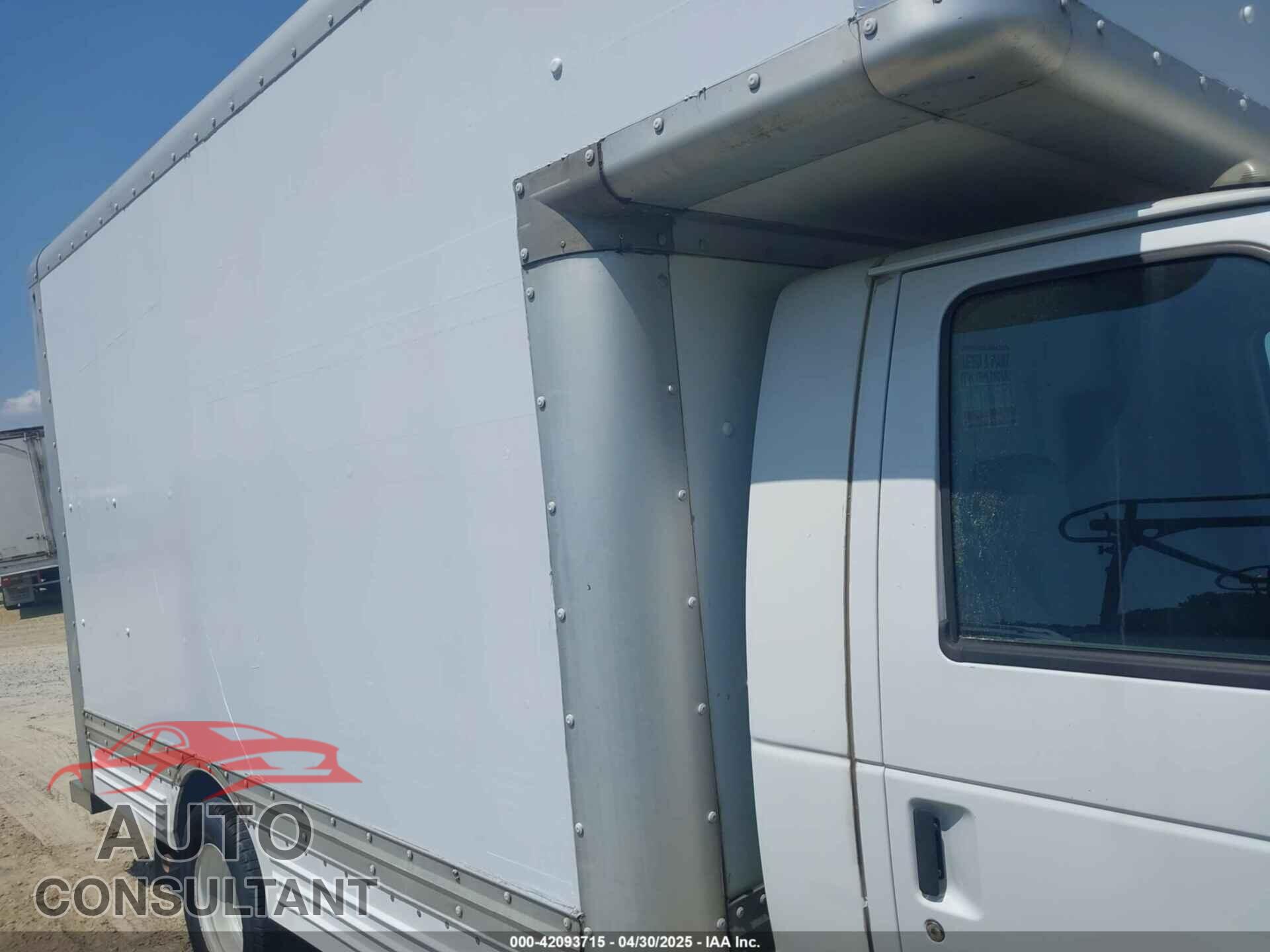 FORD E-450 CUTAWAY 2013 - 1FDXE4FS0DDB23145