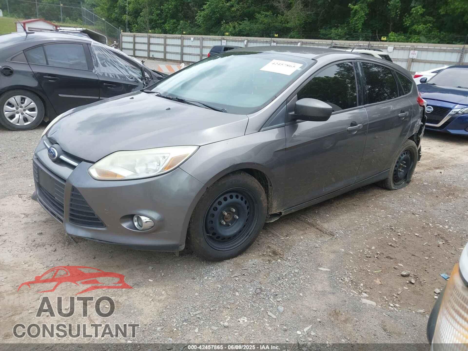 FORD FOCUS 2012 - 1FAHP3K22CL293388