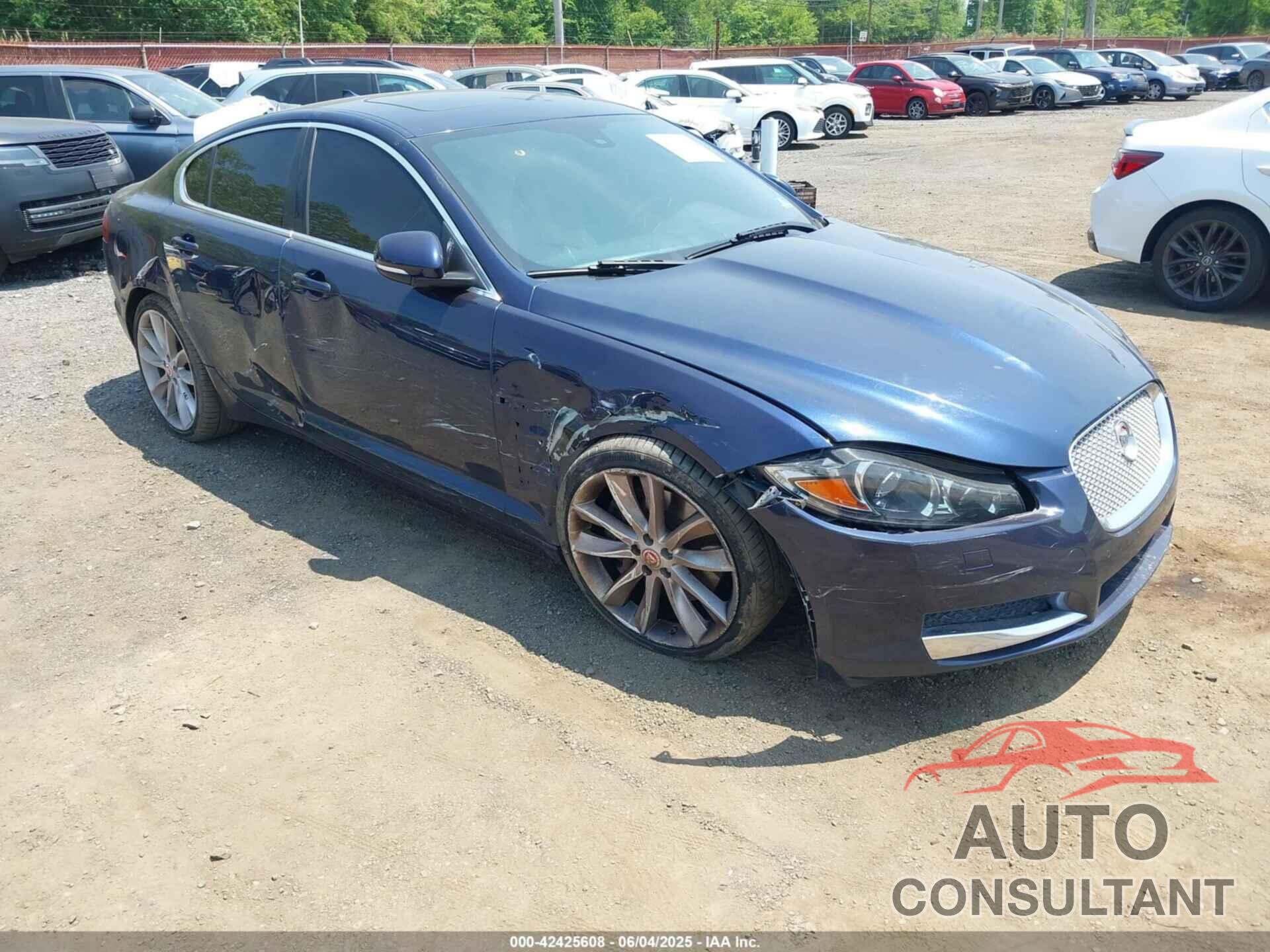 JAGUAR XF 2015 - SAJWJ0FF3F8U88469
