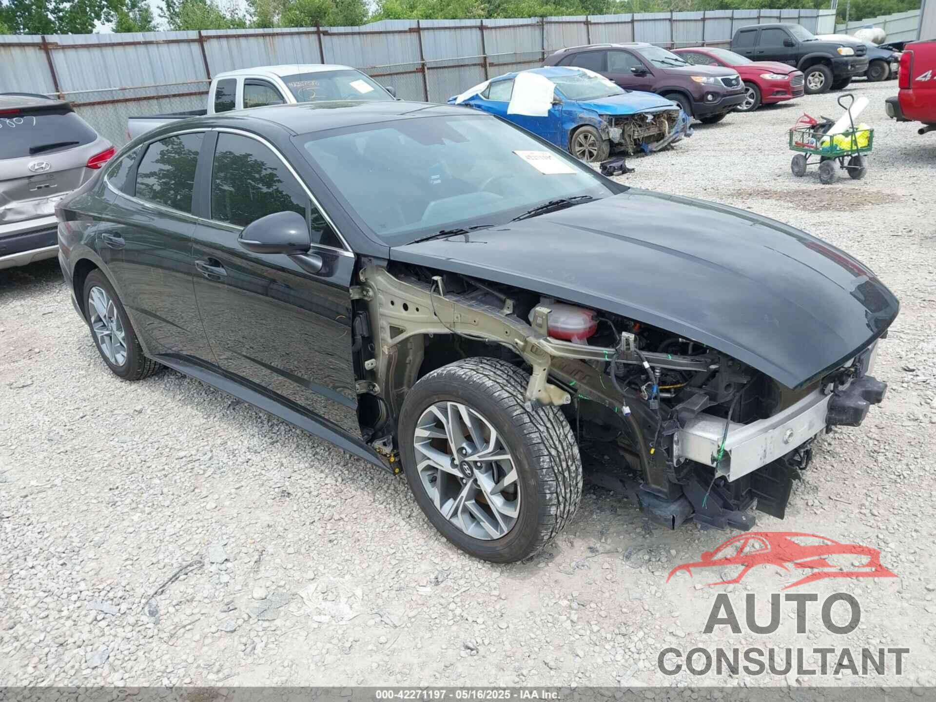 HYUNDAI SONATA 2023 - KMHL64JA7PA257036