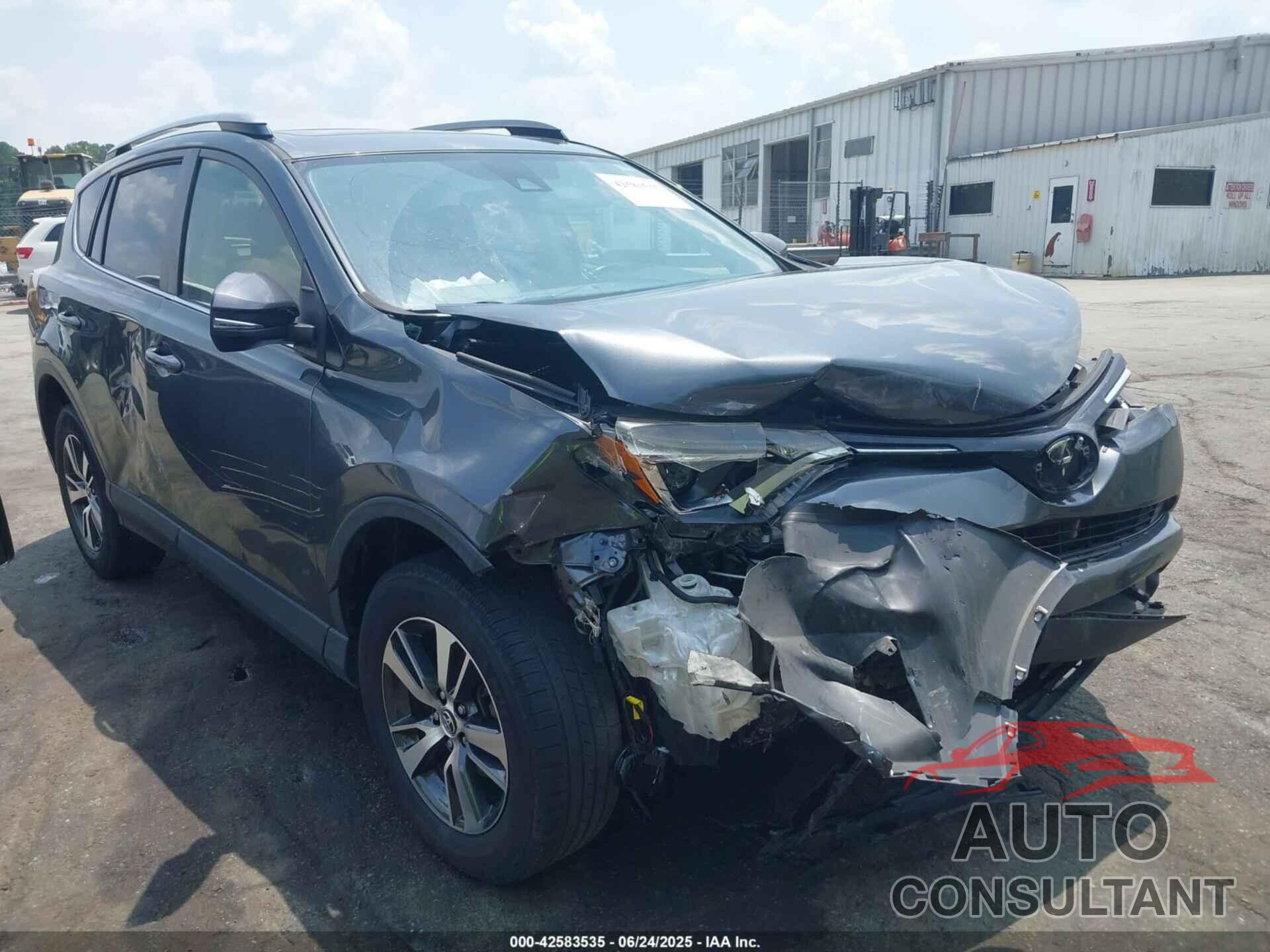 TOYOTA RAV4 2018 - JTMWFREV7JD111785
