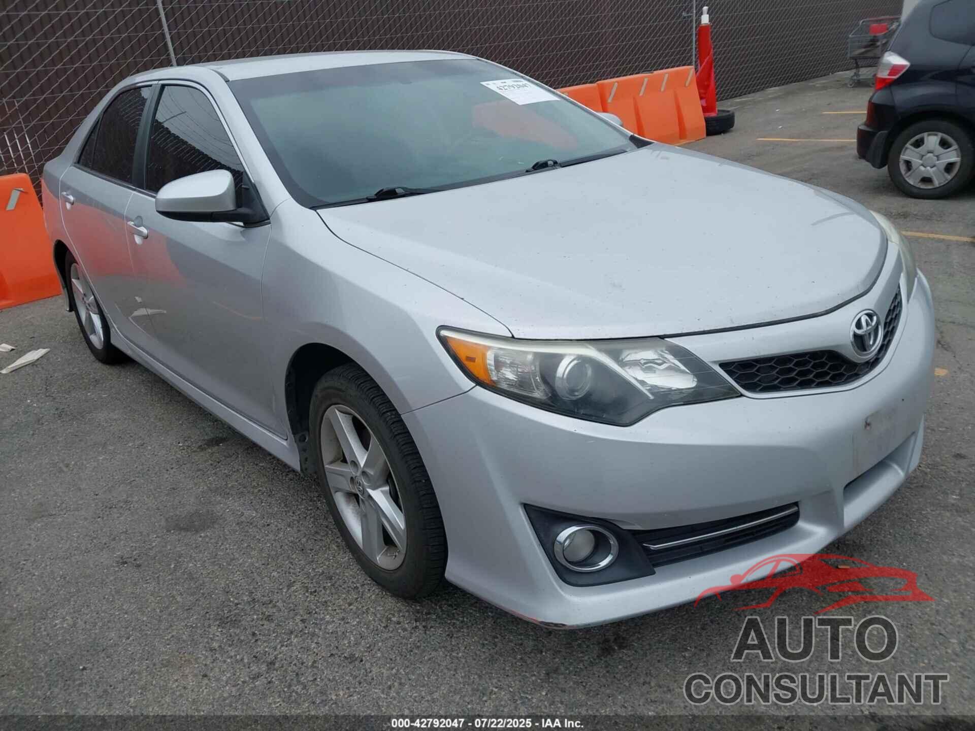 TOYOTA CAMRY 2014 - 4T1BF1FK7EU413342