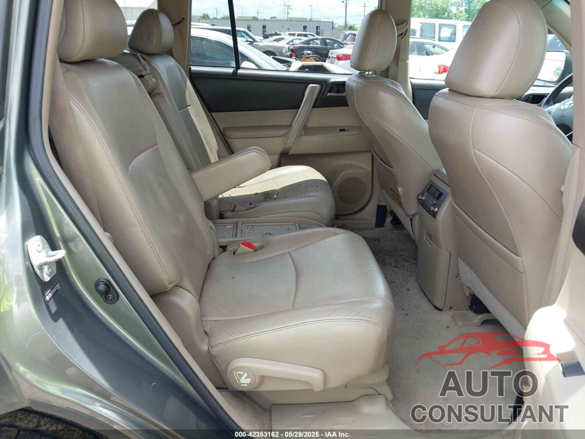 TOYOTA HIGHLANDER 2010 - 5TDJK3EH8AS020087
