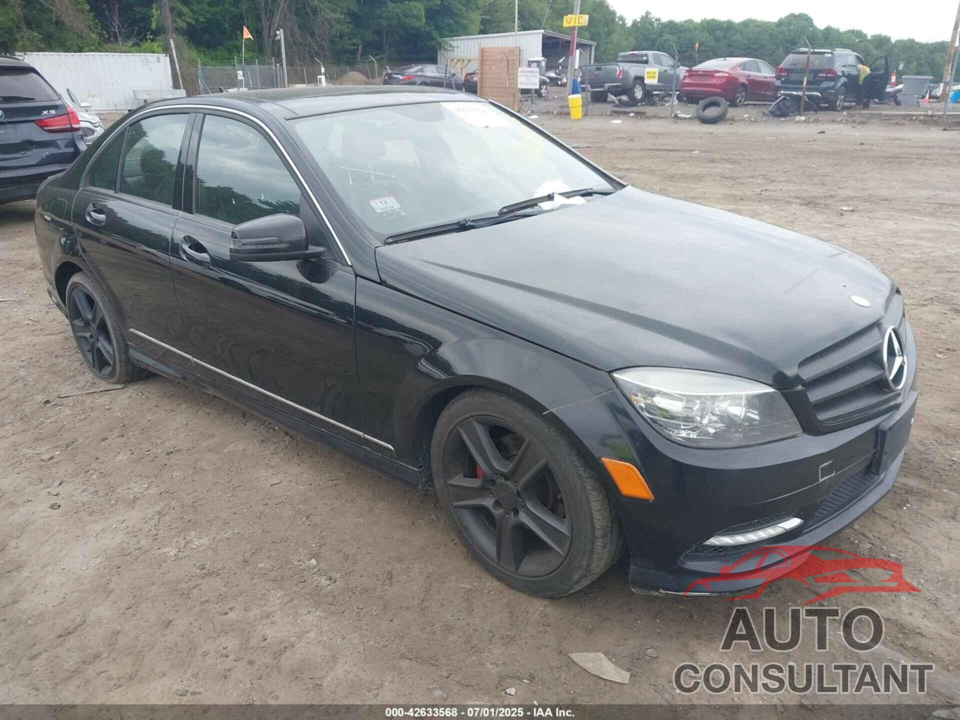 MERCEDES-BENZ C 2011 - WDDGF8BB3BR143524