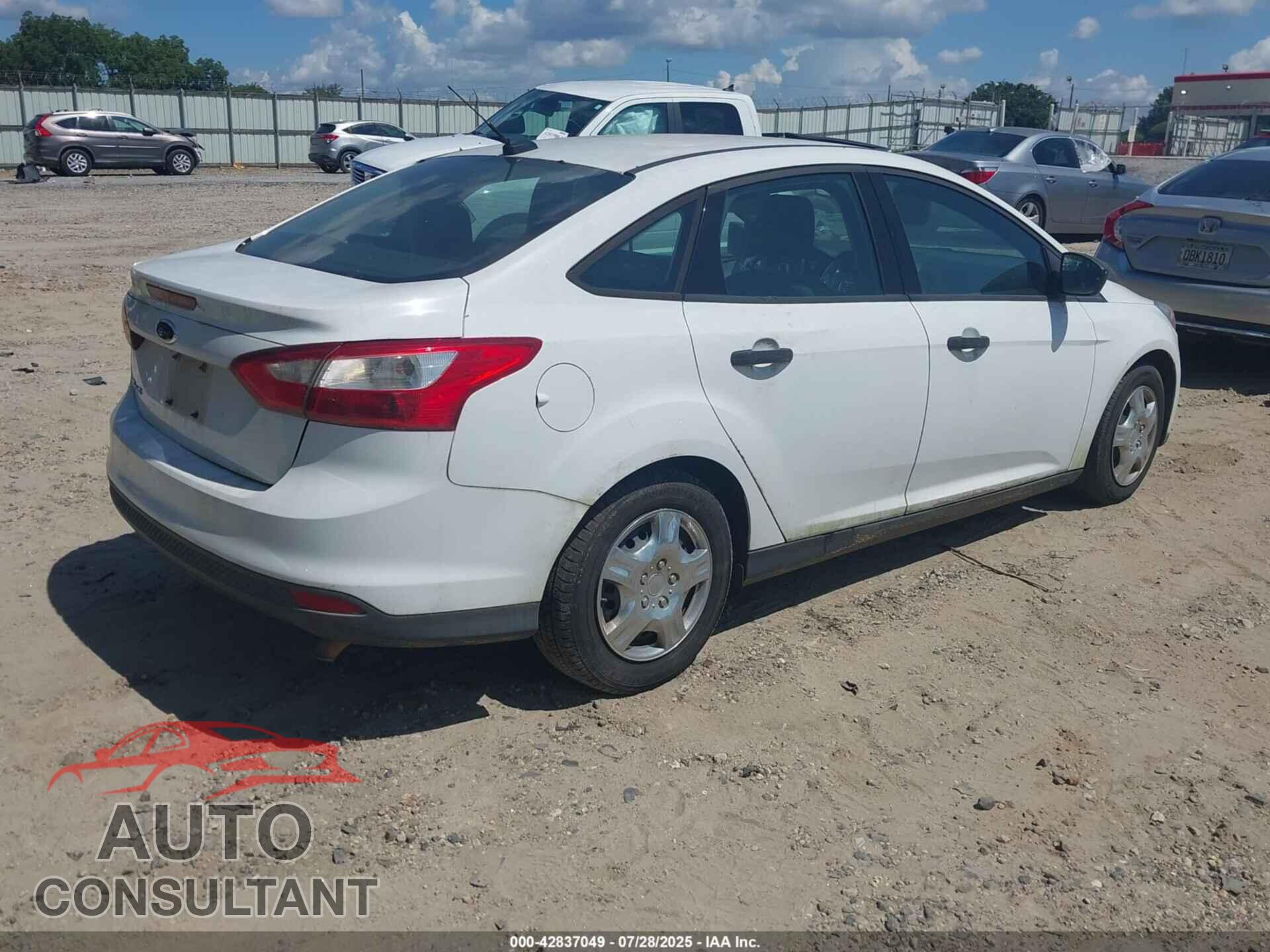 FORD FOCUS 2012 - 1FAHP3E29CL472765