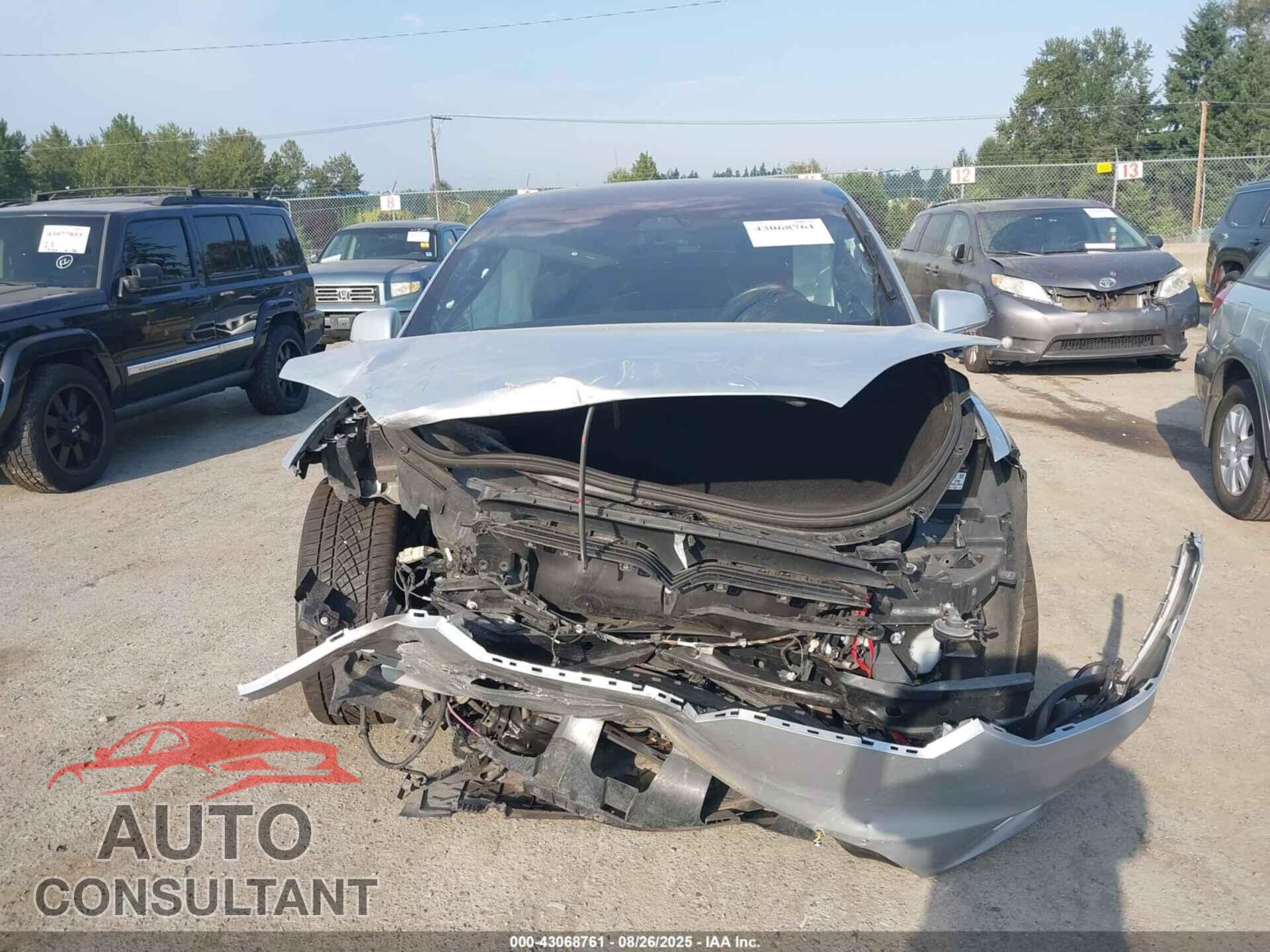 TESLA MODEL X 2017 - 5YJXCBE21HF065481