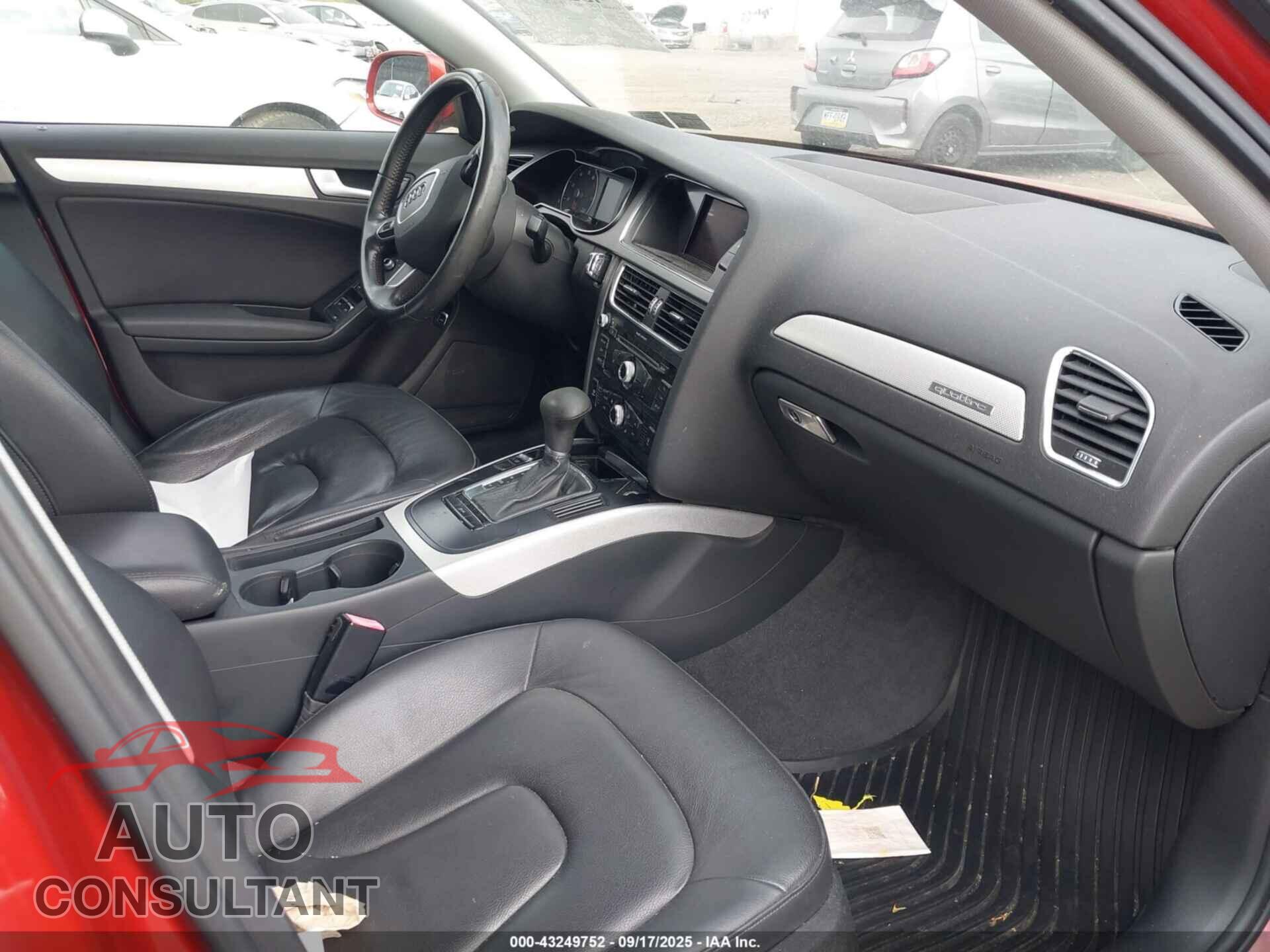 AUDI A4 2013 - WAUBFAFL2DN021243