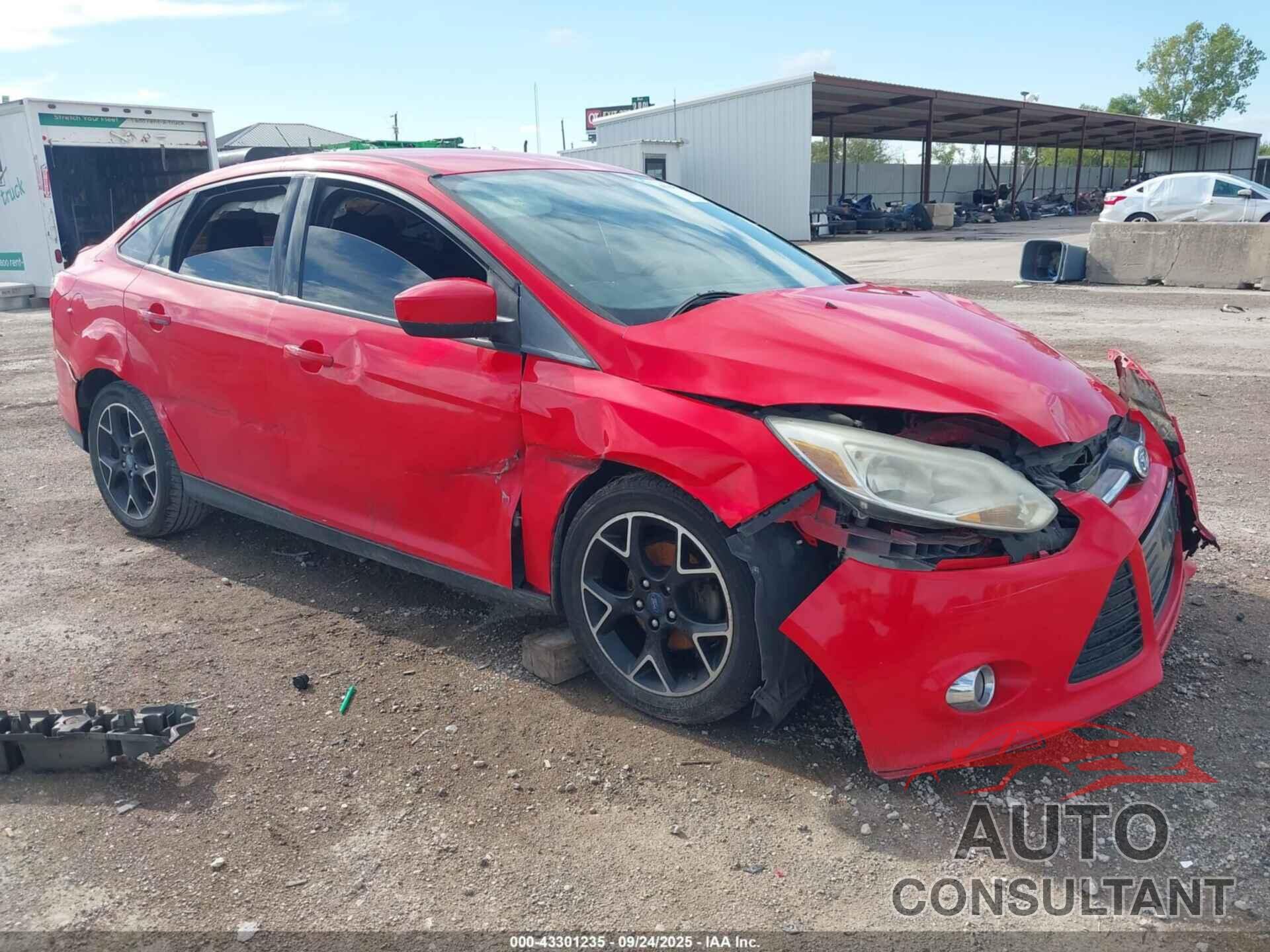 FORD FOCUS 2012 - 1FAHP3F21CL123548