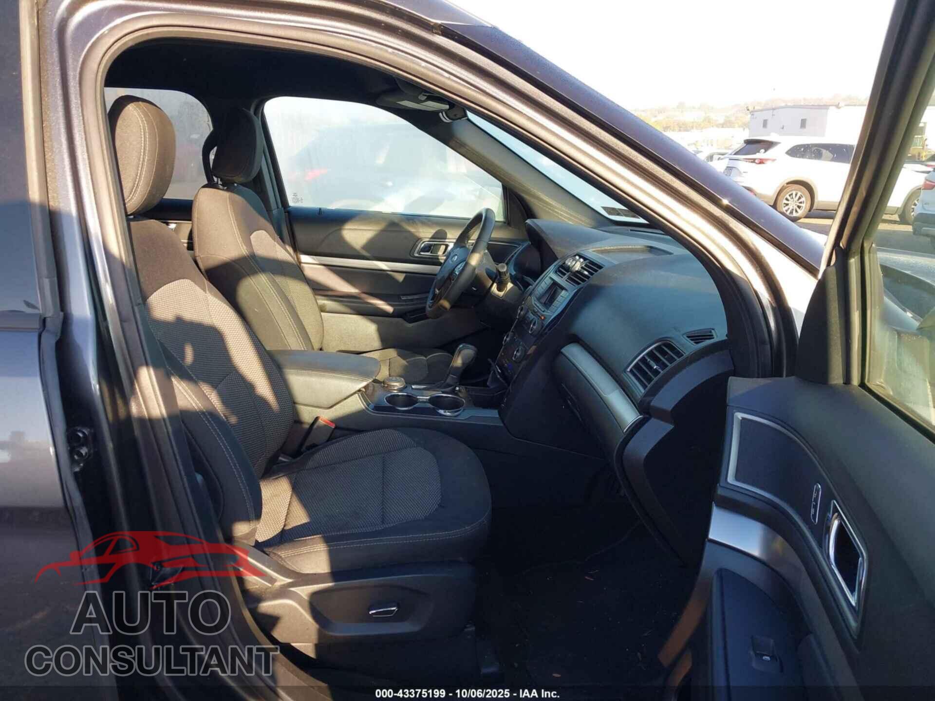 FORD EXPLORER 2018 - 1FM5K8D84JGA01557