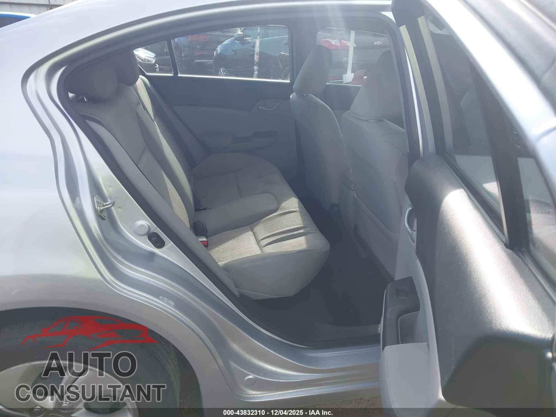 HONDA CIVIC 2014 - 19XFB2F56EE025339